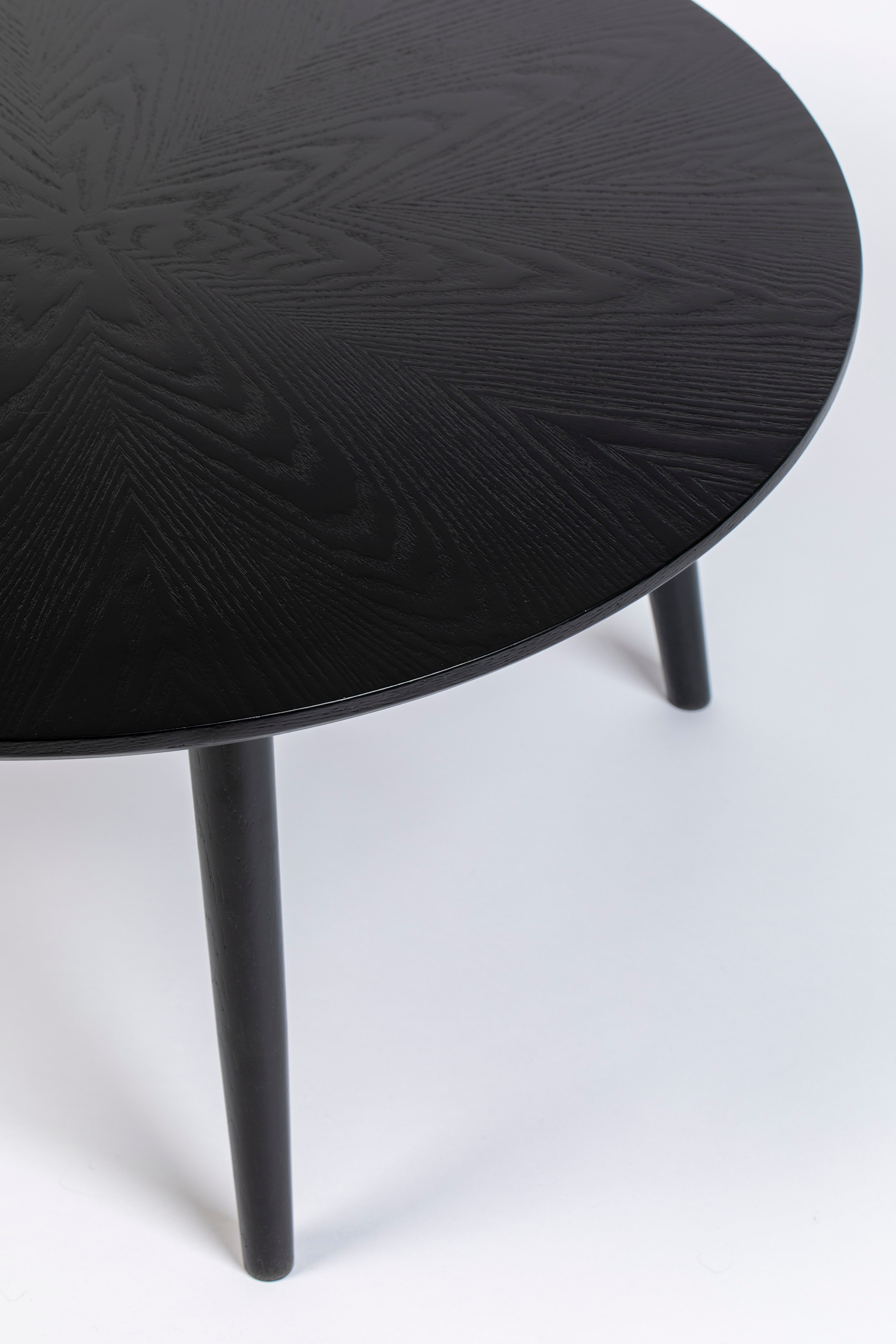 Fabio round table black oak veneer