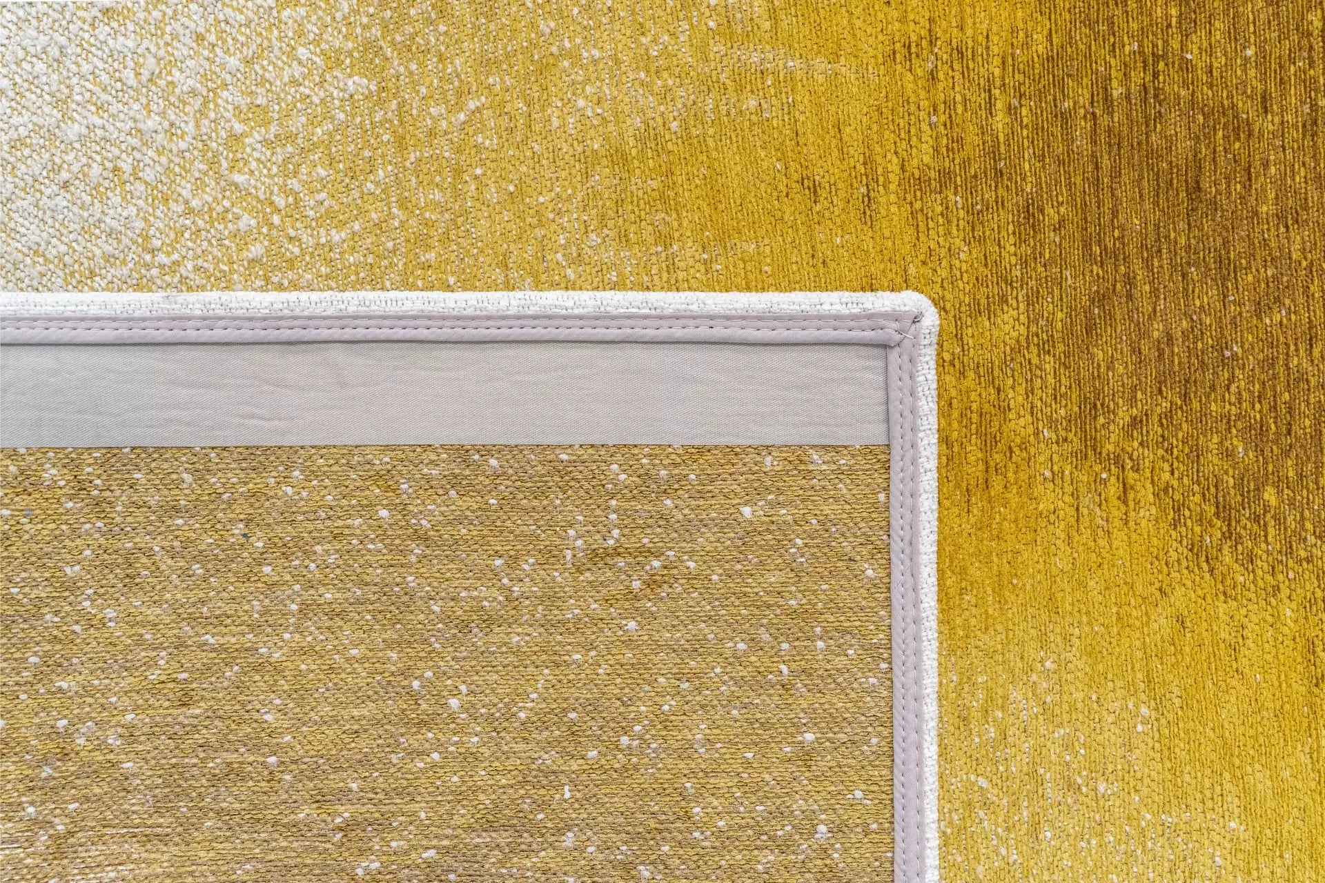 Teppich DROP weiß mit Gelb