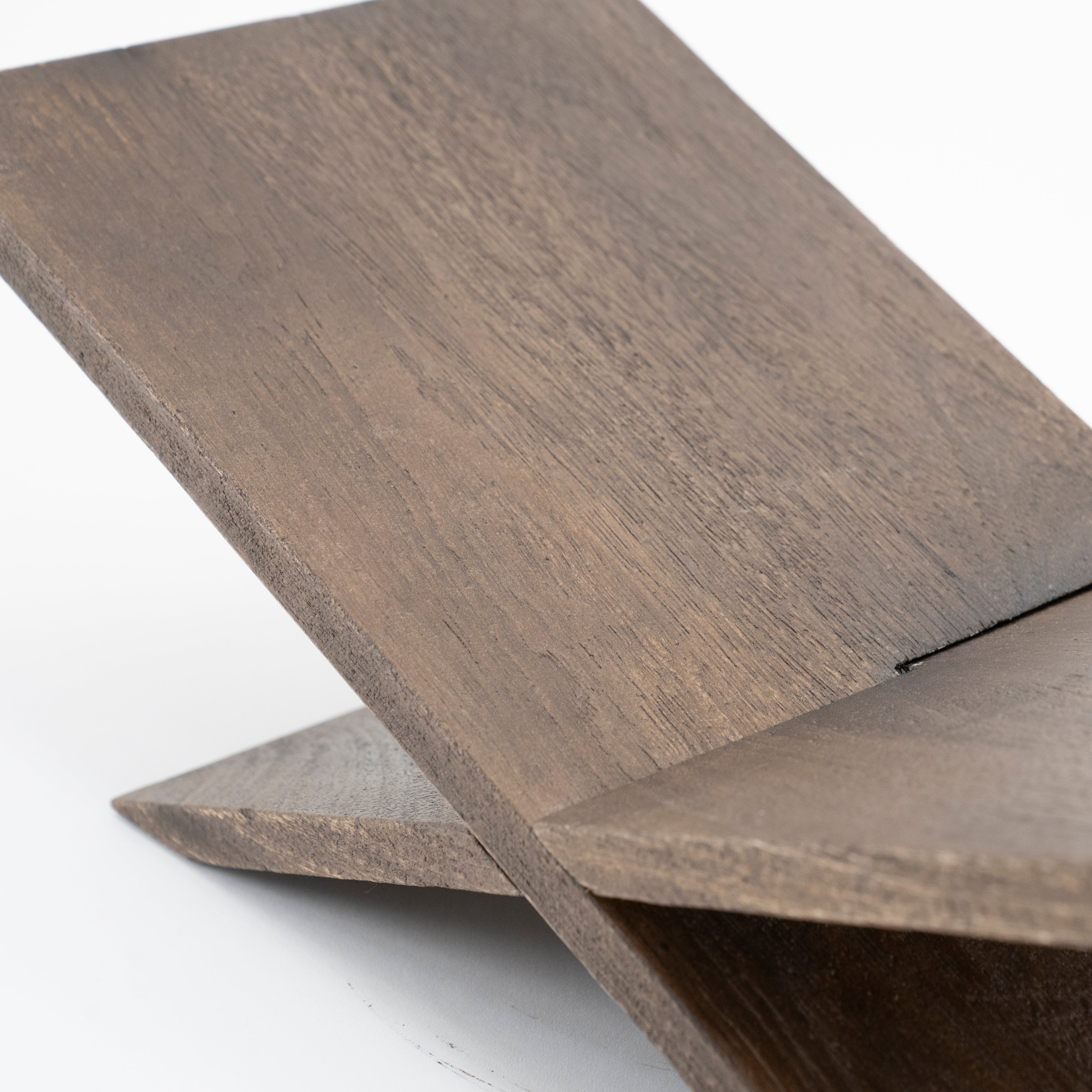 TEE Book Stand Mango Wood
