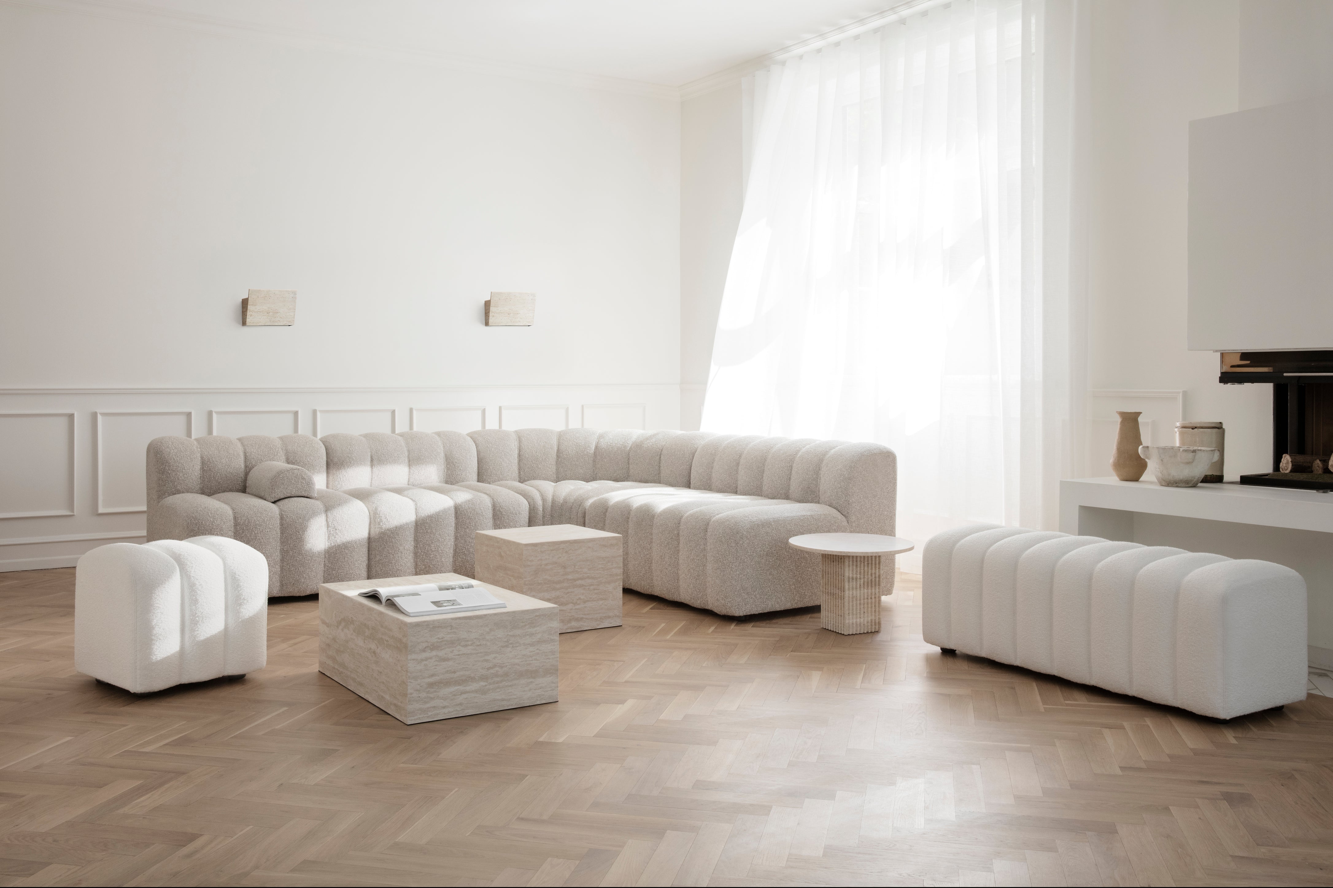 Couchtisch CUBISM grauer Travertin
