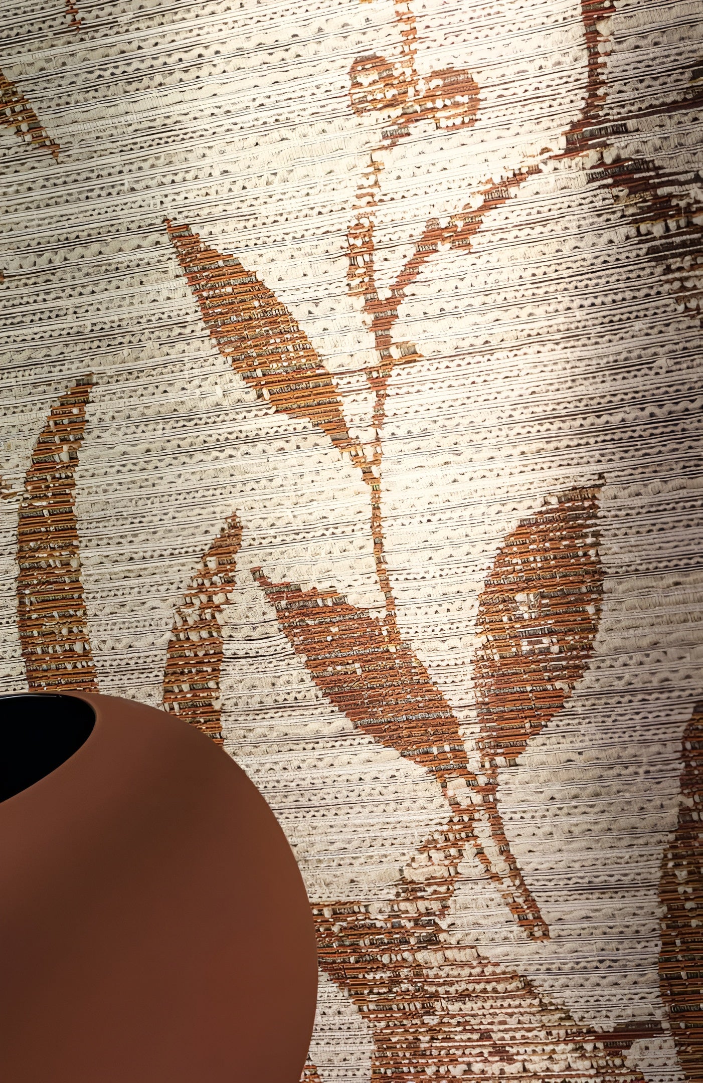 Textile wallpaper with a plant motif of SALIX leaves - ORANGE BRÛLÉ/OCHRE burnt orange with beige