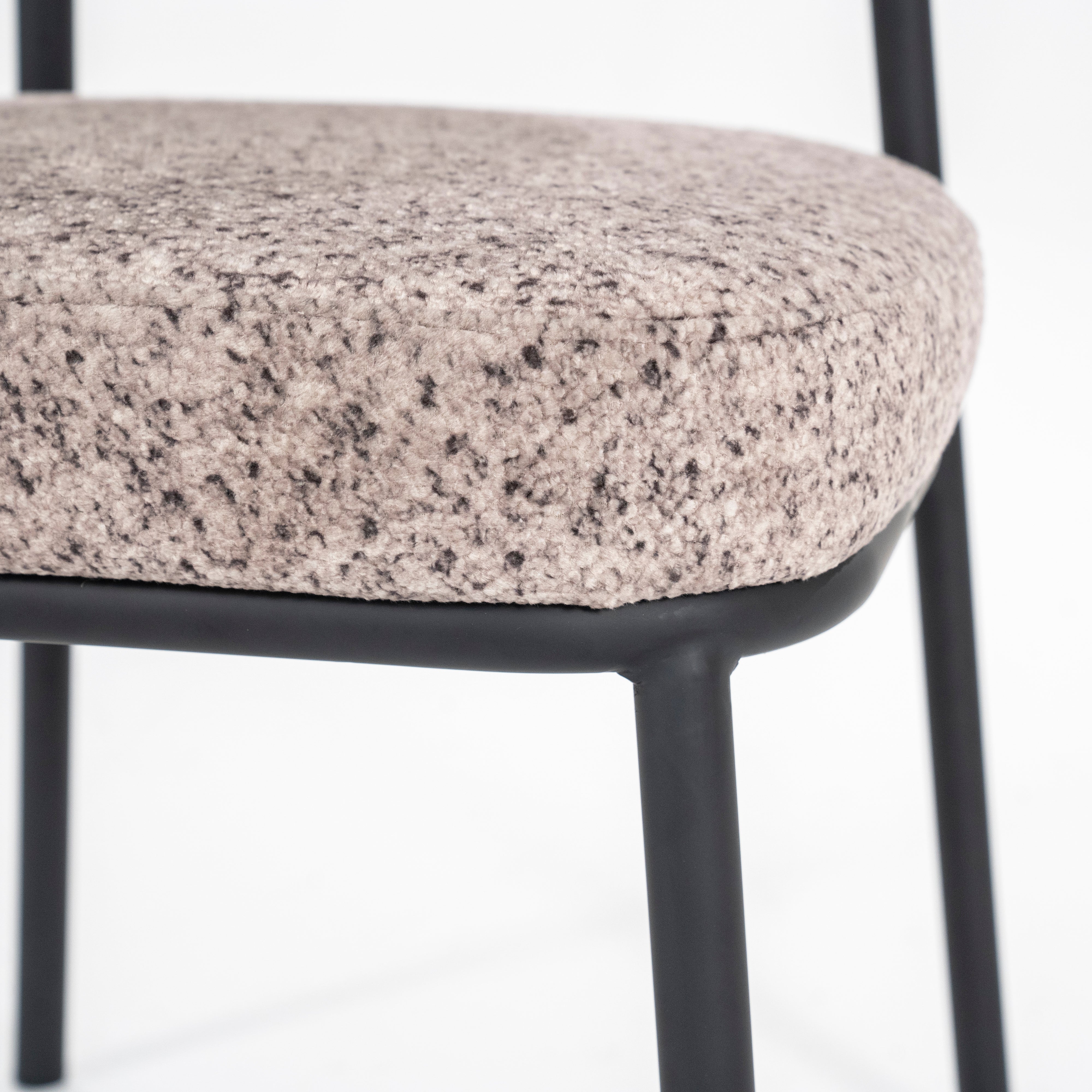 JARI Chair taupe