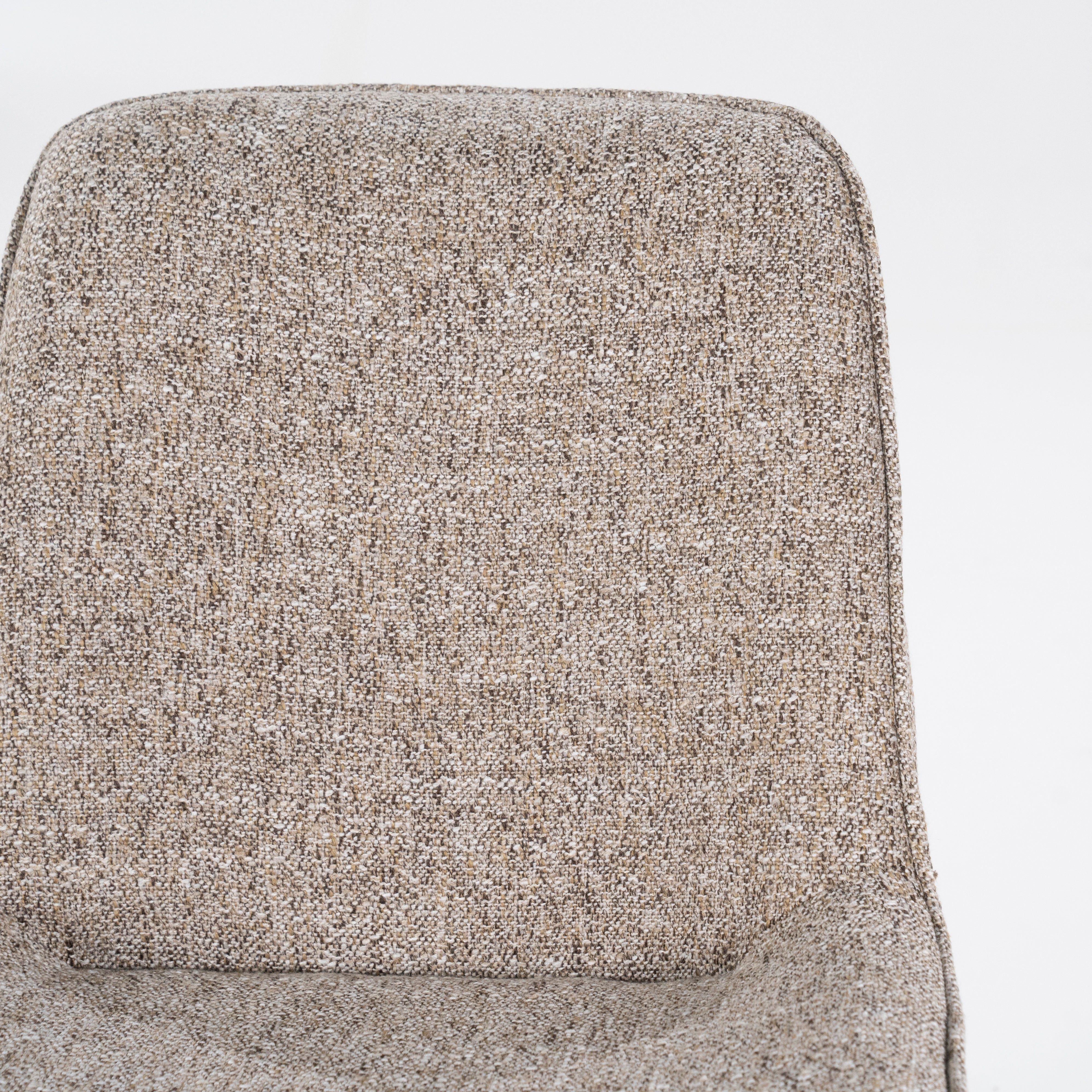 BASE taupe chair