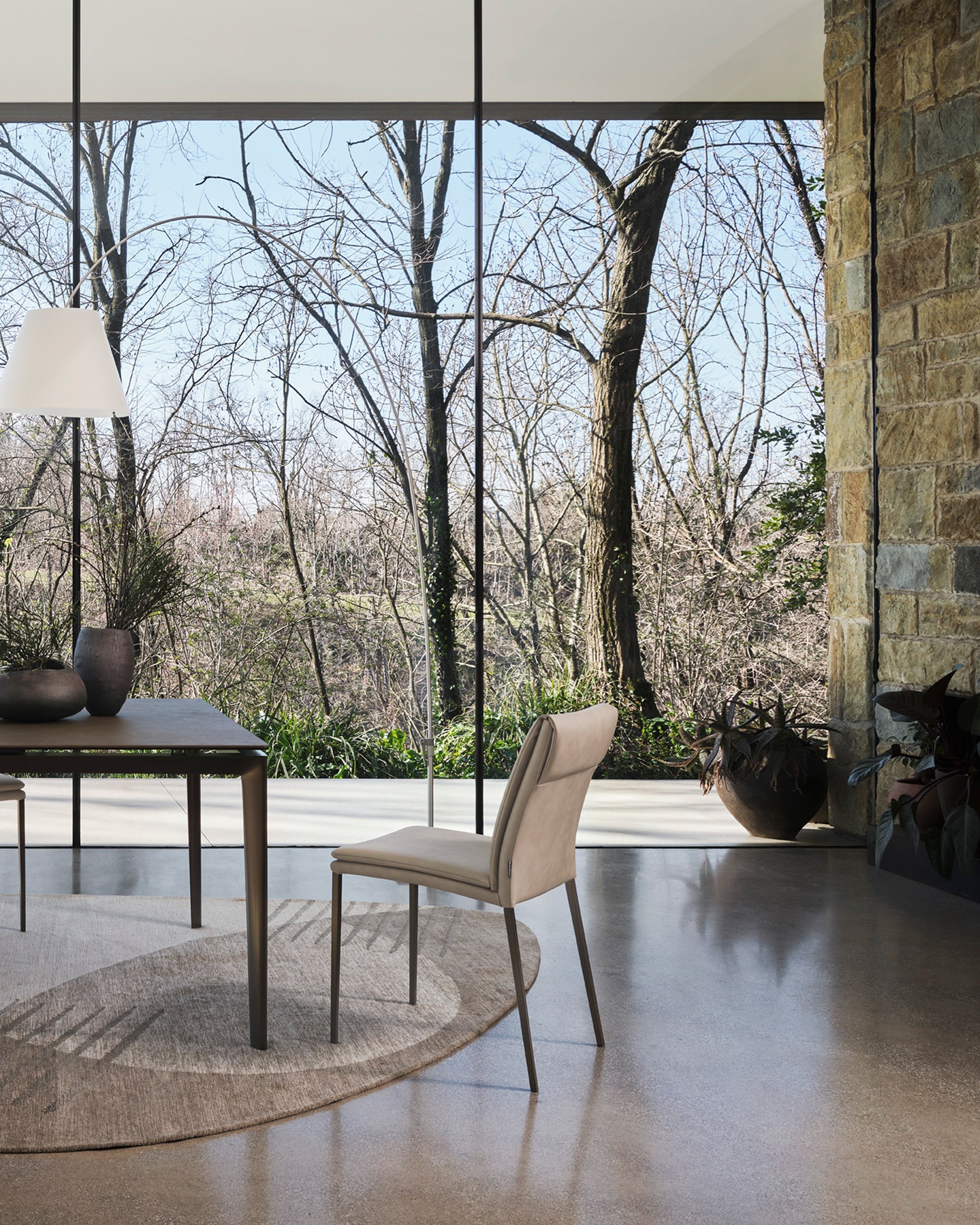 Ovaler Teppich OMBRA cremefarben mit braunem Muster