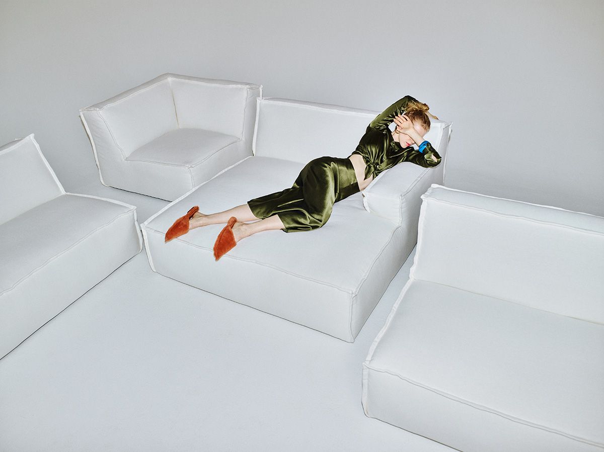 Modulares 4-Sitzer Sofa mit Fußstütze DRIFTER, gepolstert