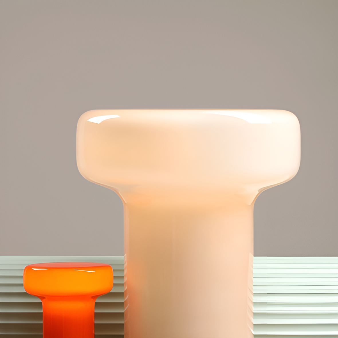 Bonbon beige floor lamp
