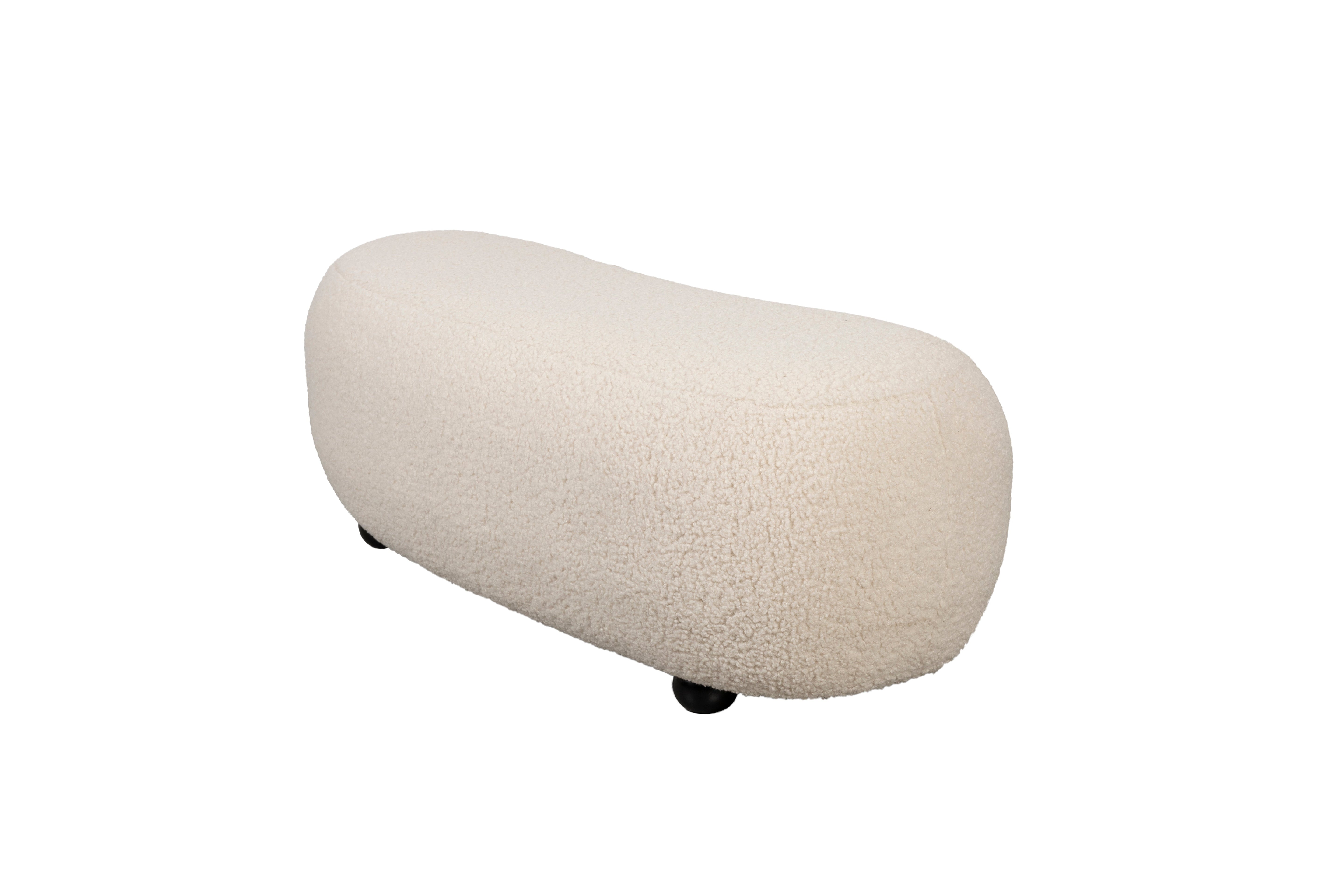 Noxx white lamb footrest