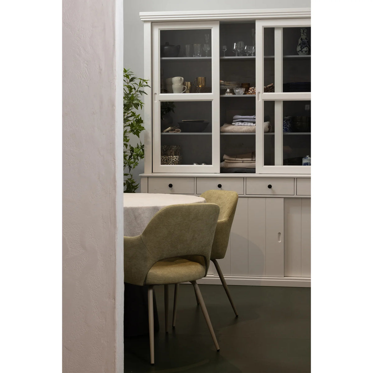 Jenny Zielony Chair