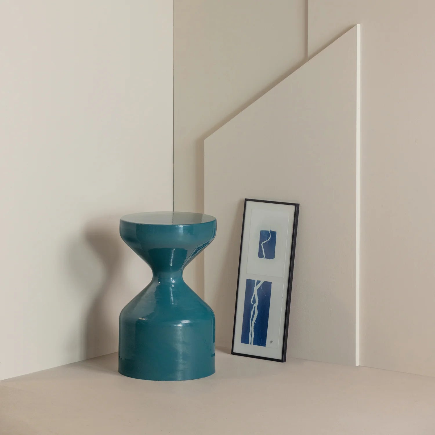 Beistelltisch FLOYD meeresblau