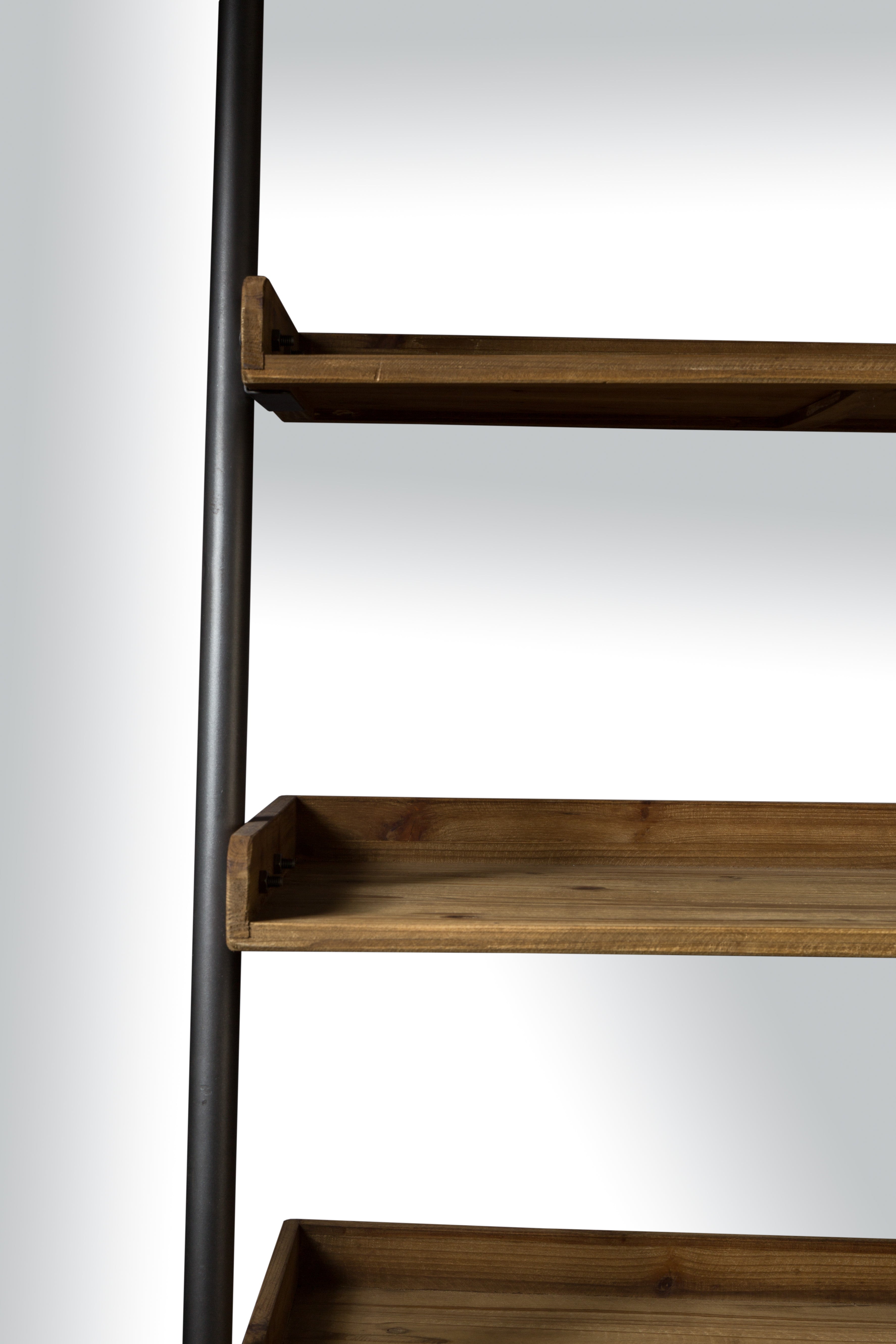 WALLY shelf made of fir wood