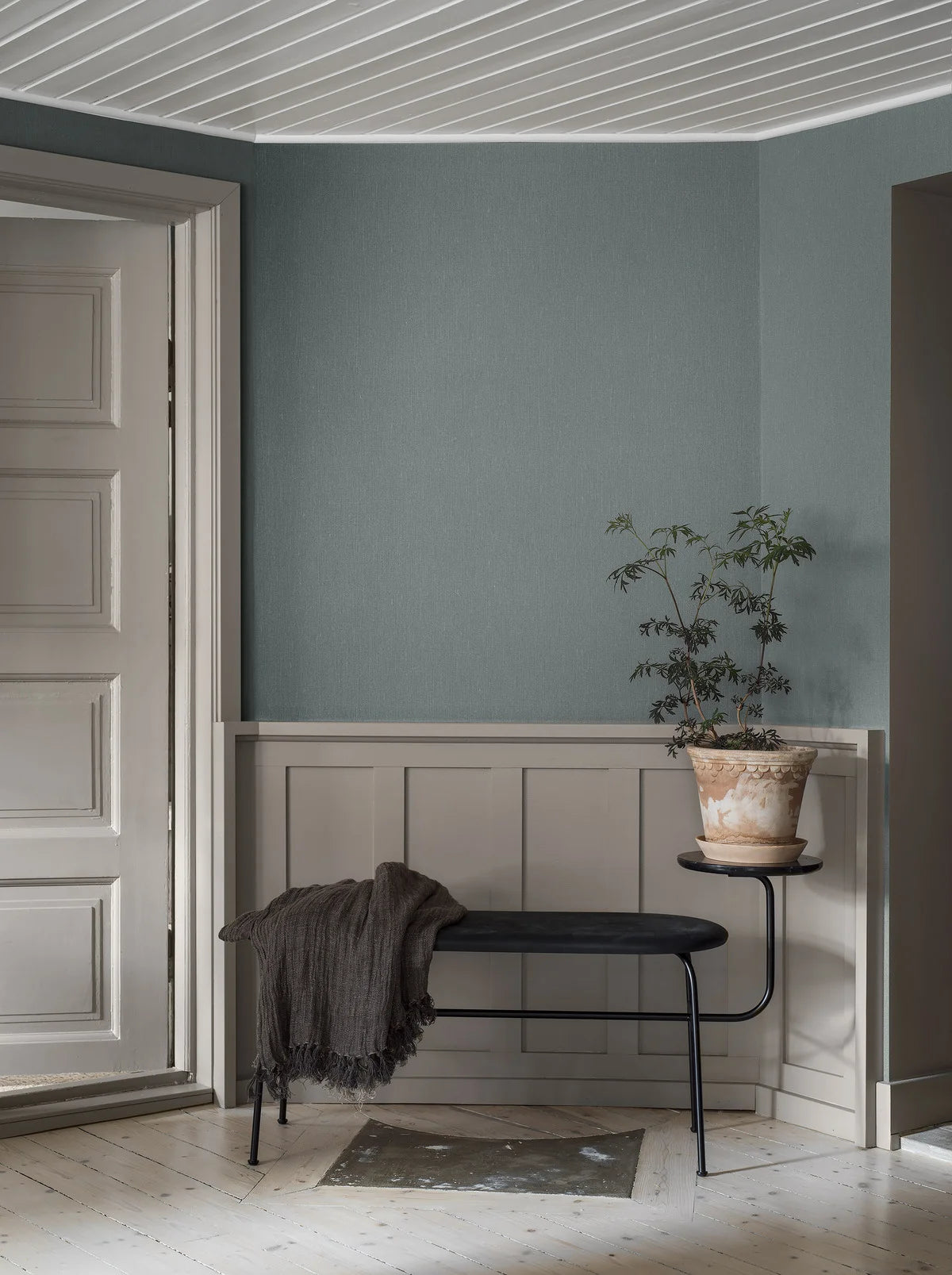 Structural wallpaper imitating linen LINEN - DUSTY DENIM muted blue