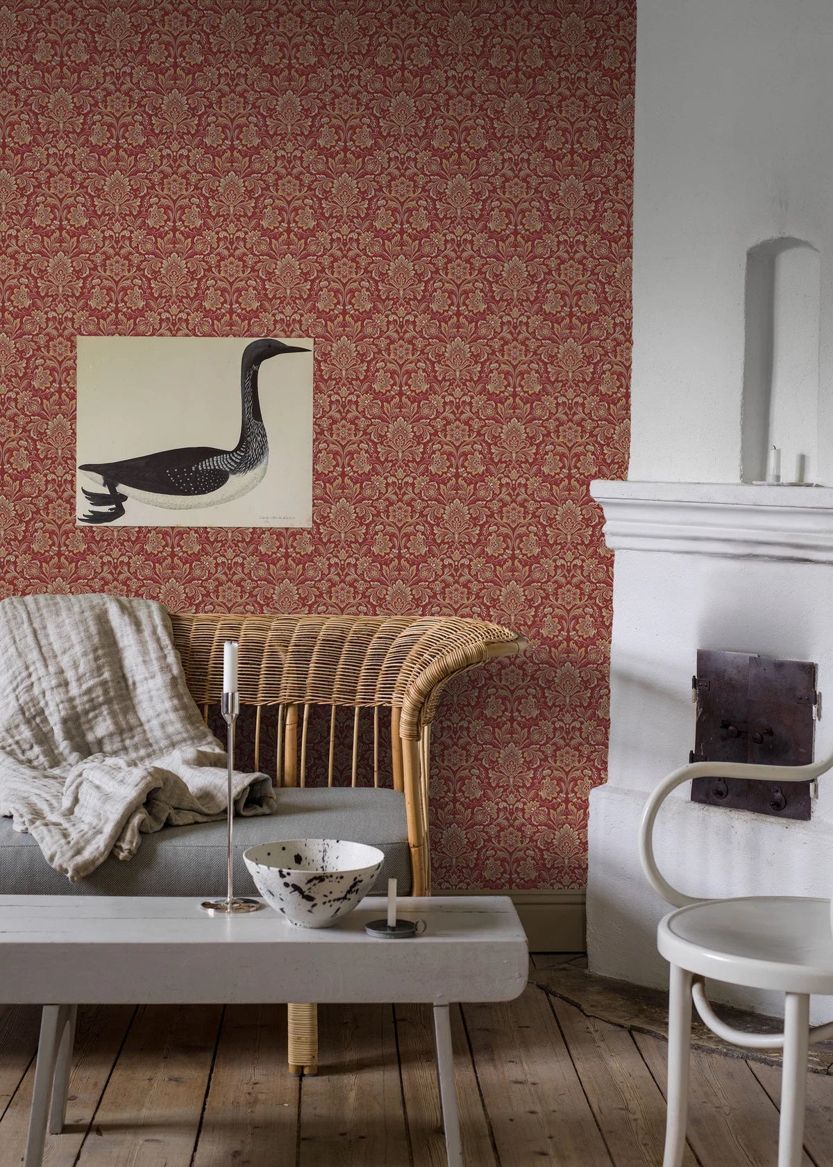 Vlies-Tapete mit pflanzlichem Muster FOGLAVIK bordeaux mit Gold