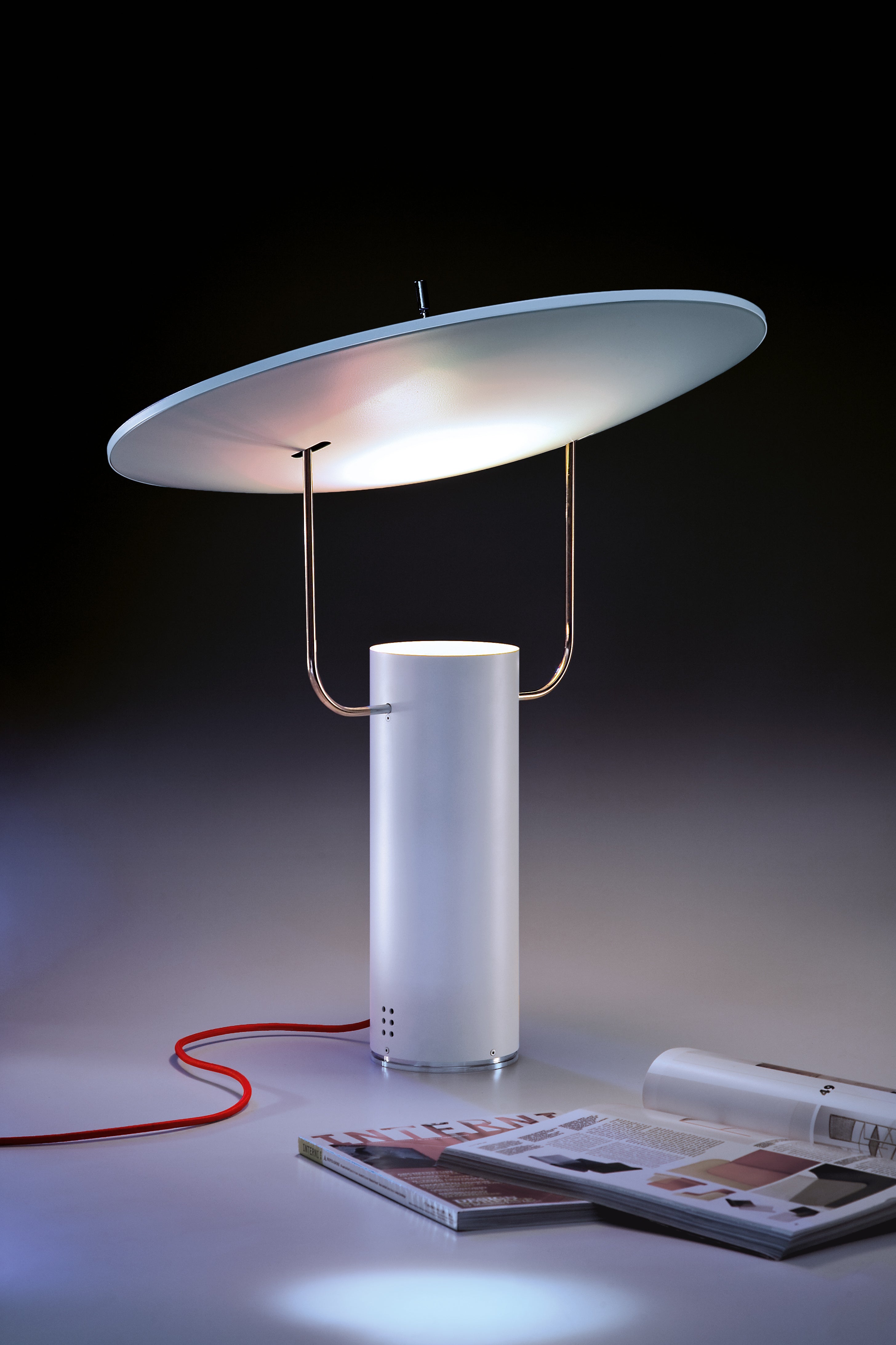 TX1 Table Lamp Gray