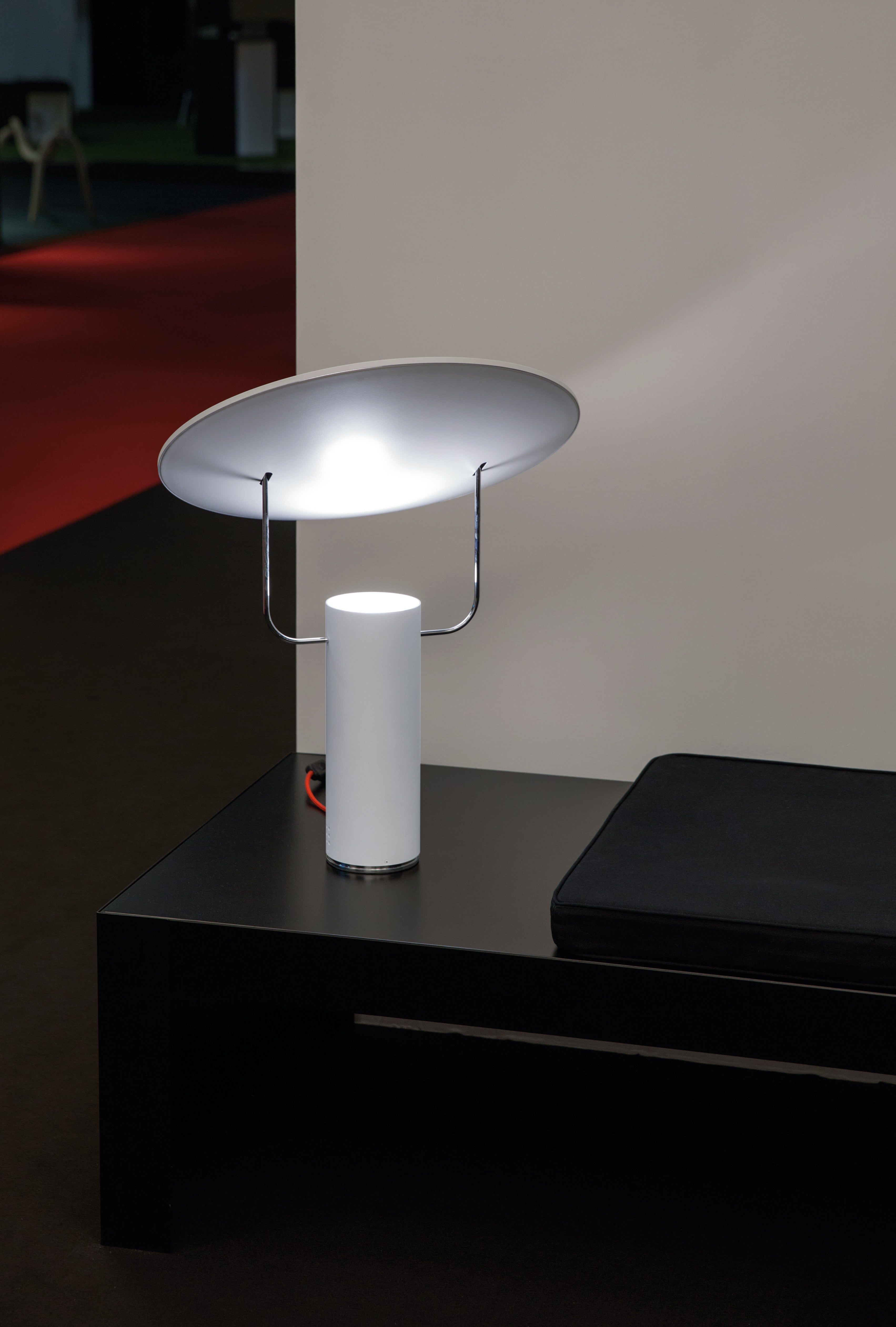 TX1 Table Lamp Gray