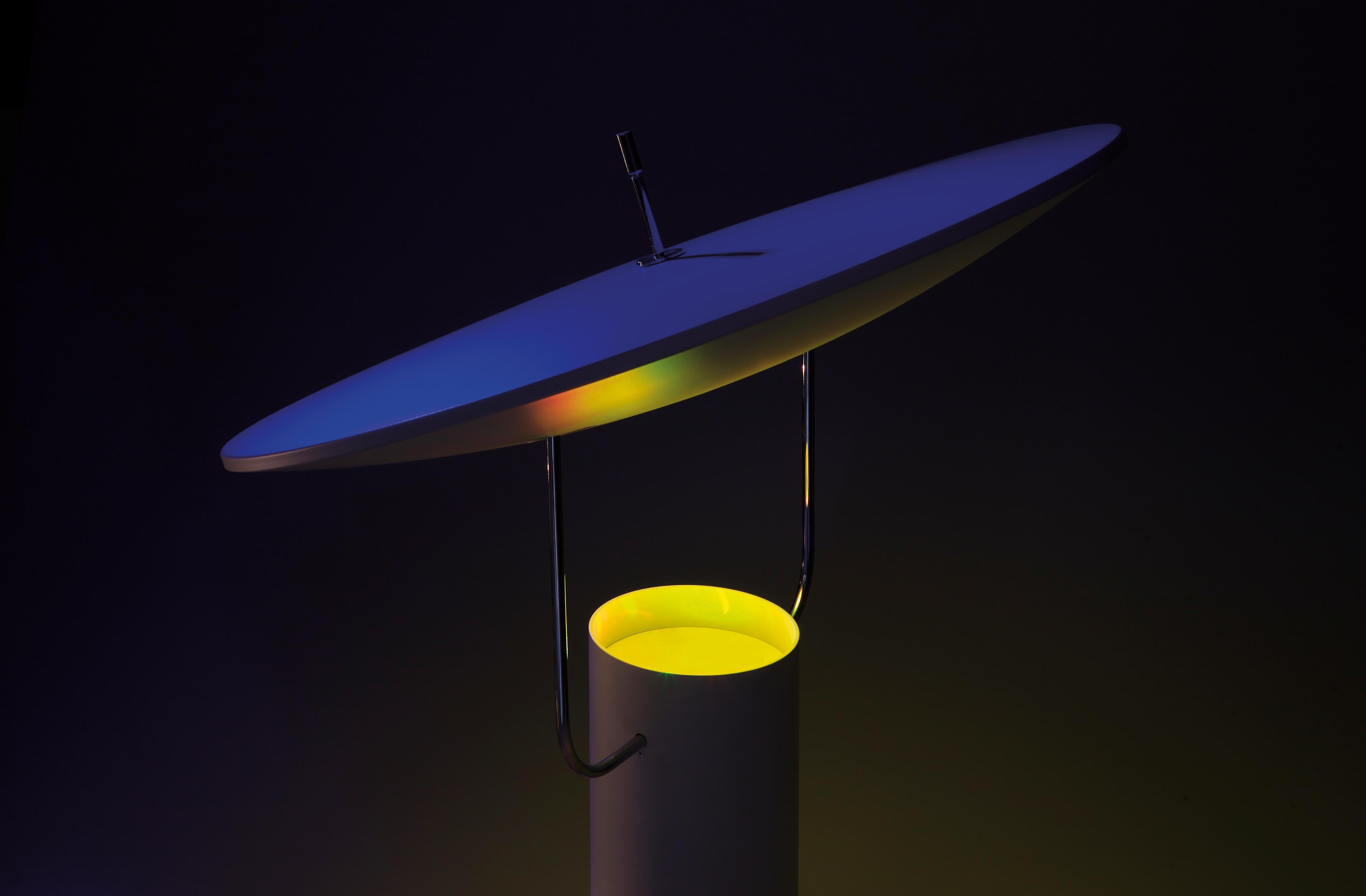 TX1 Table Lamp Gray