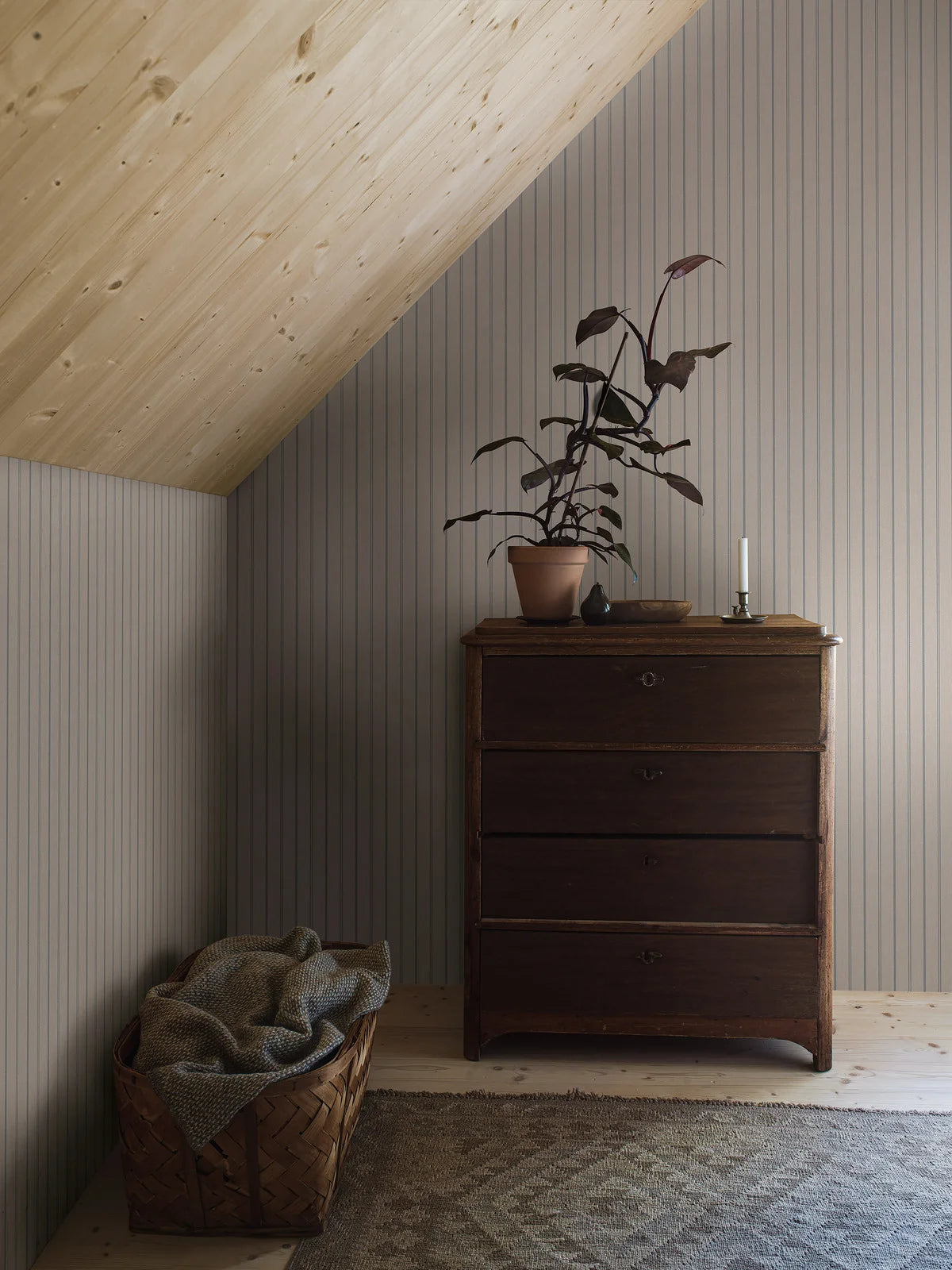Tapete mit Streifen WOODLAND STRIPE dunkelbeige mit Grau