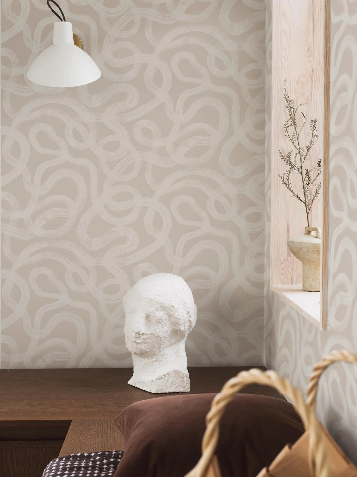 Non-woven paper wallpaper with abstract CURVE pattern in beige and white
