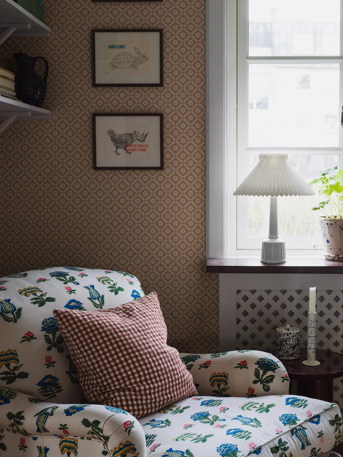 Tapete mit geometrischem Muster LOVE Terakota