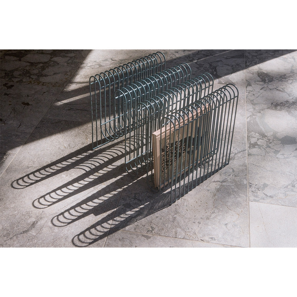 CURVA Blue Magazine Rack