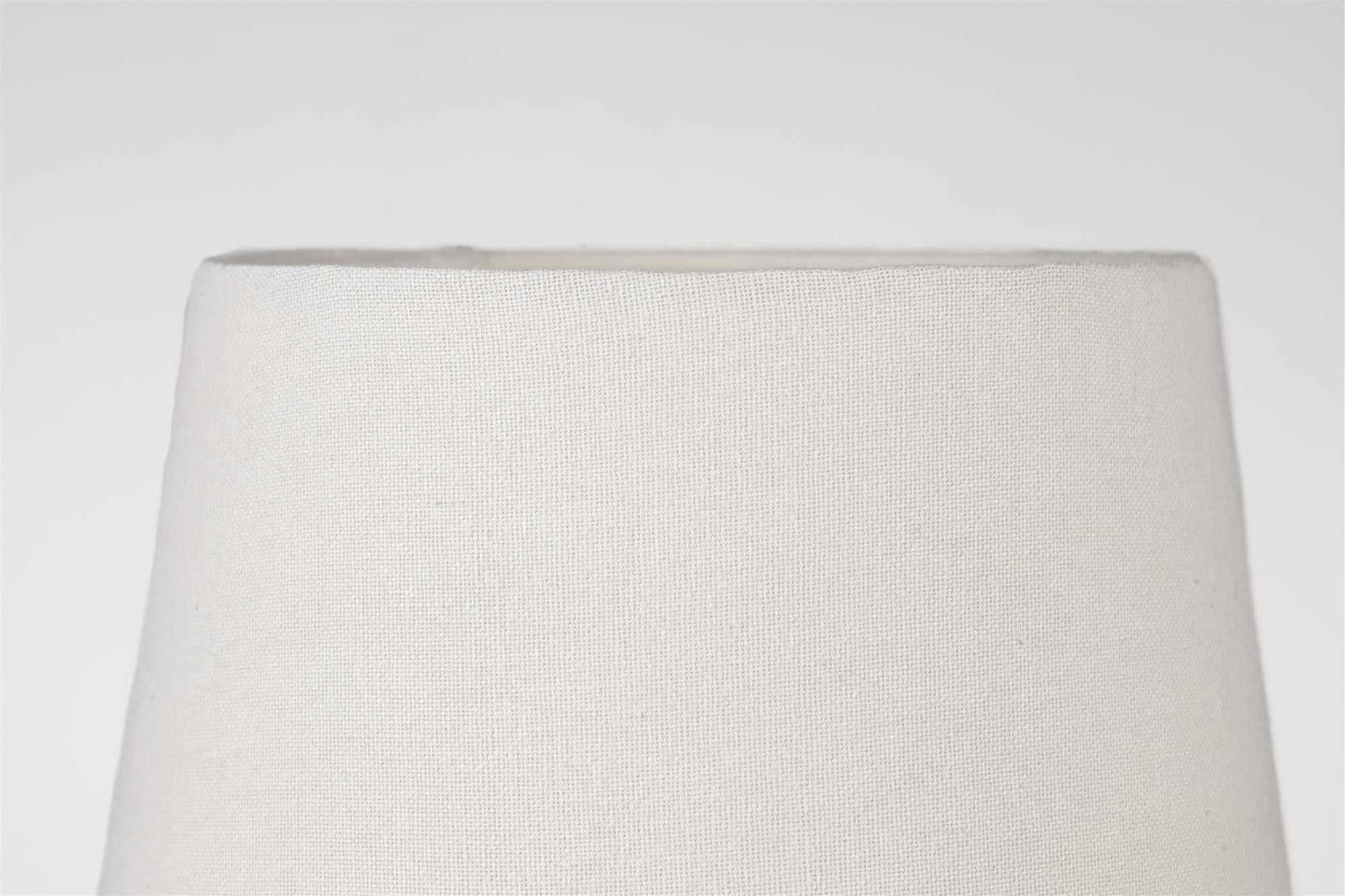 AYSA table lamp sand