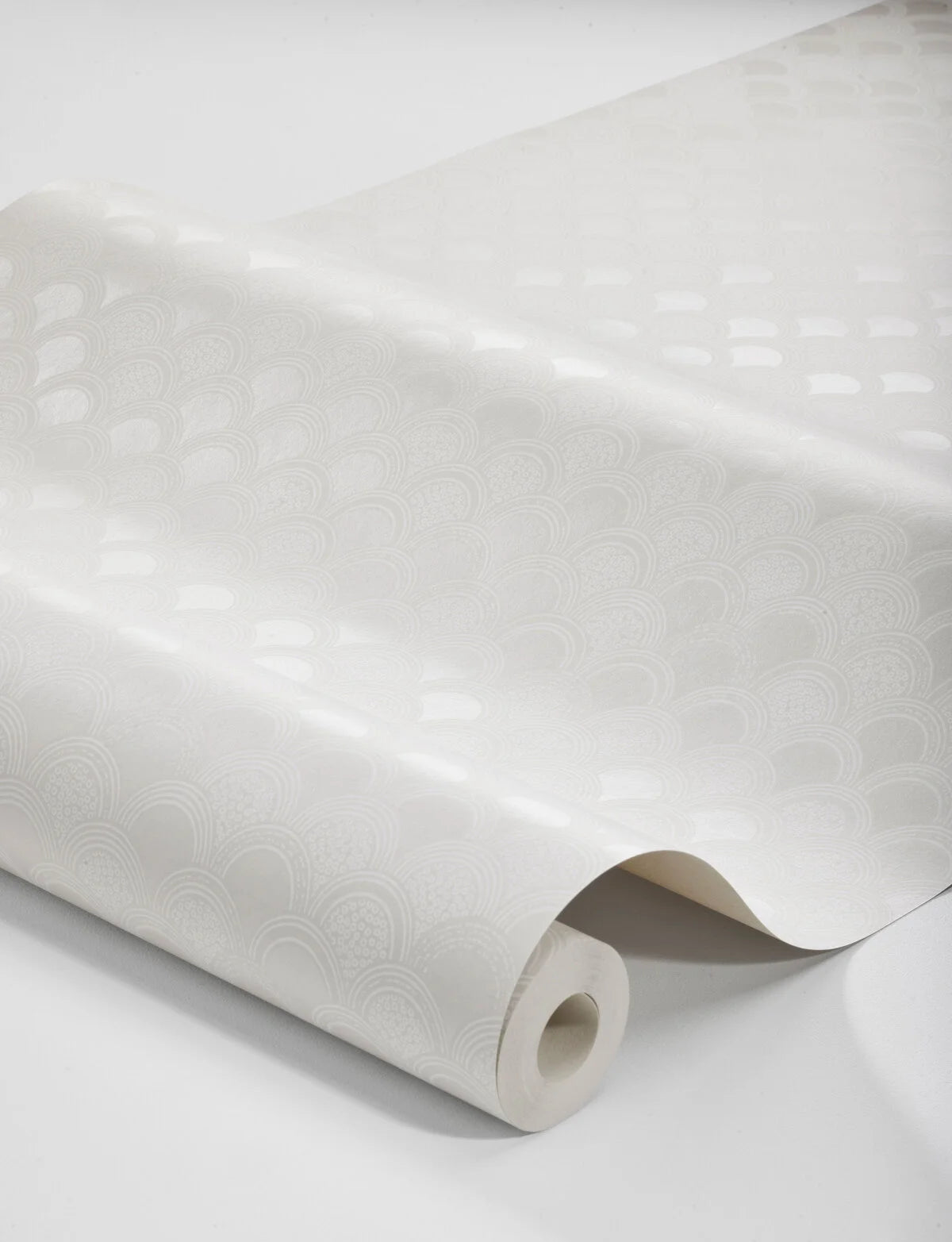 Birgit White Arch Pattern Wallpaper