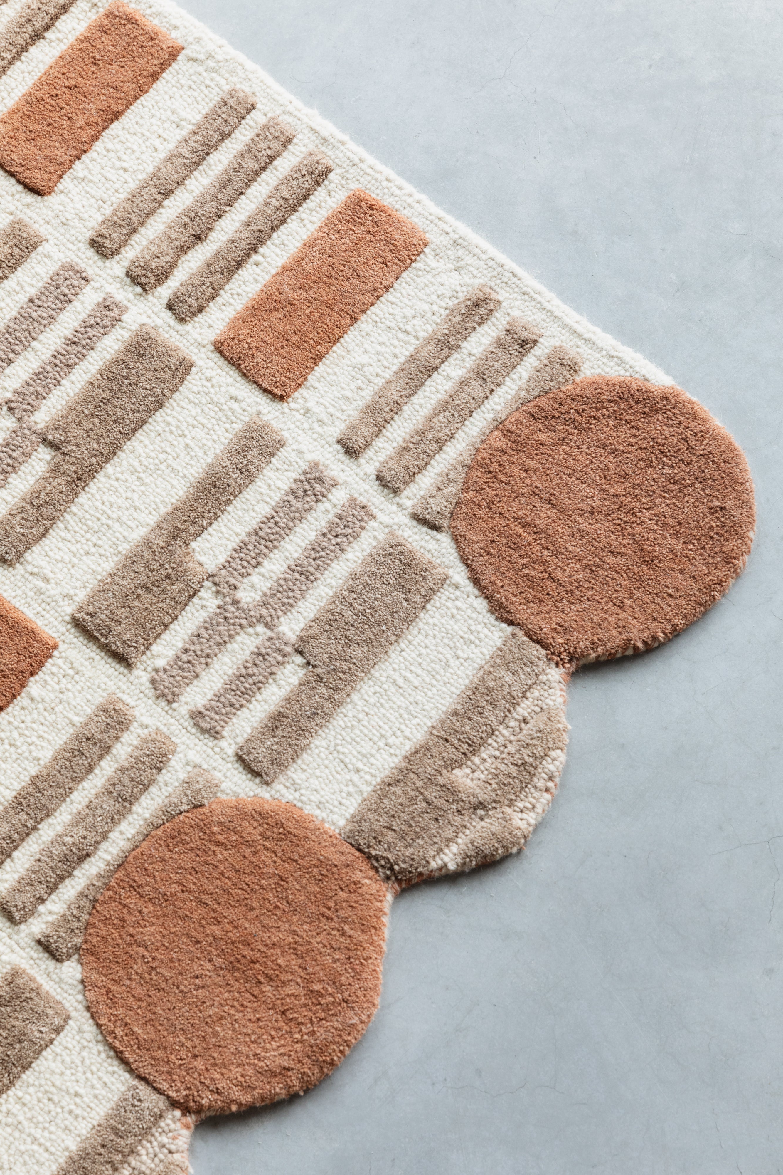 MUNDRA Brown Rug