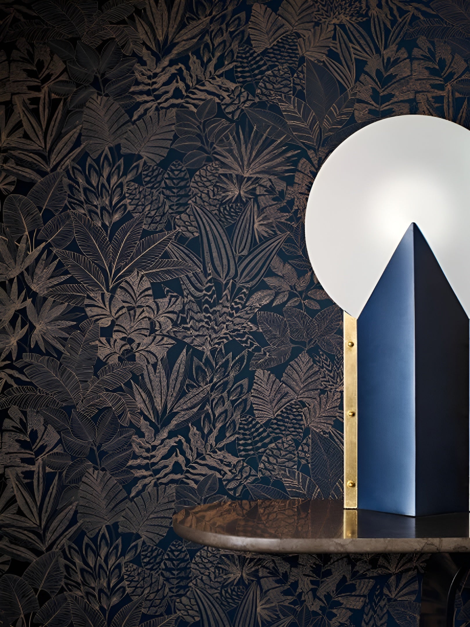 Tapete mit Pflanzenmotiv DOUM - EMARINE/DORE marineblau mit Gold