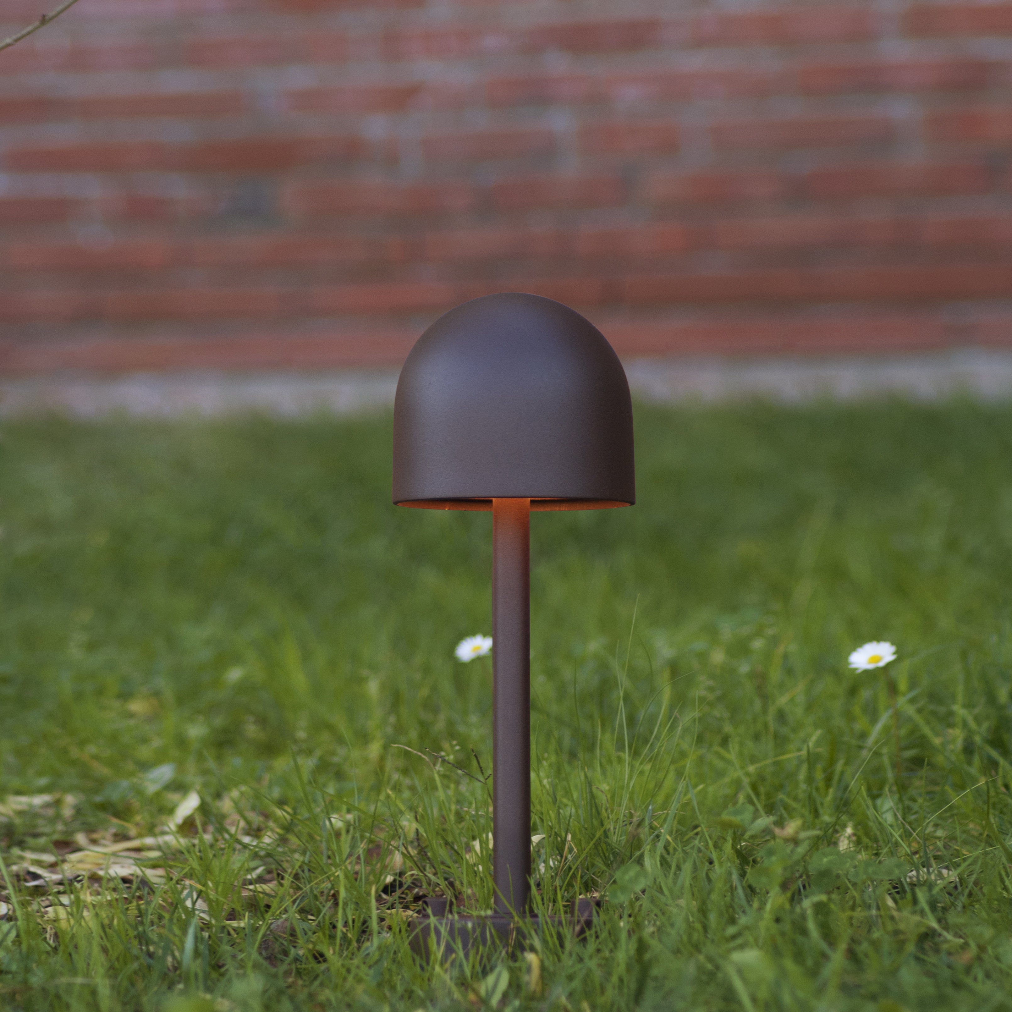 Bodenlampe für den Außenbereich BOLETO braun