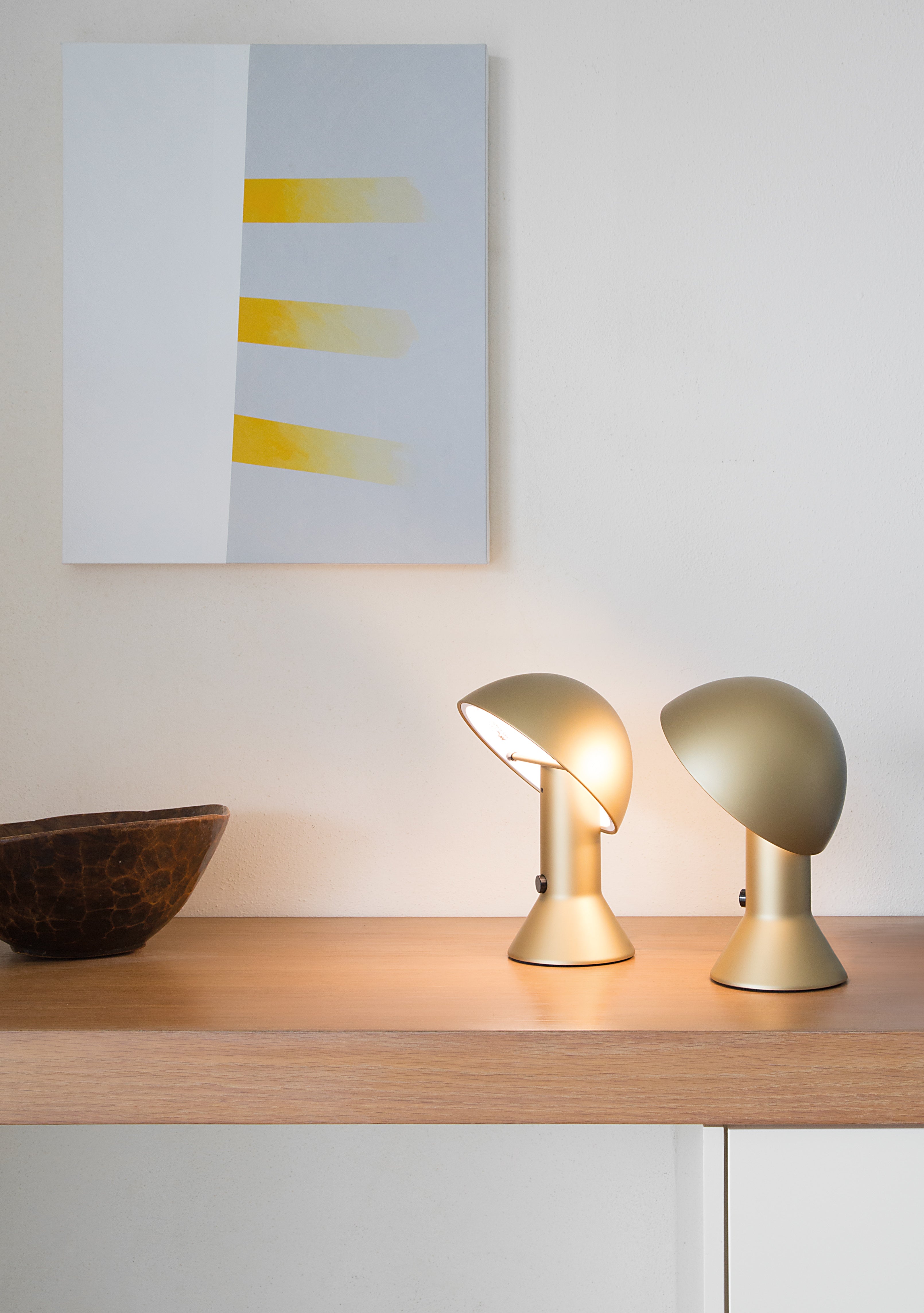 Tischlampe ELMETTO in glänzendem Grün
