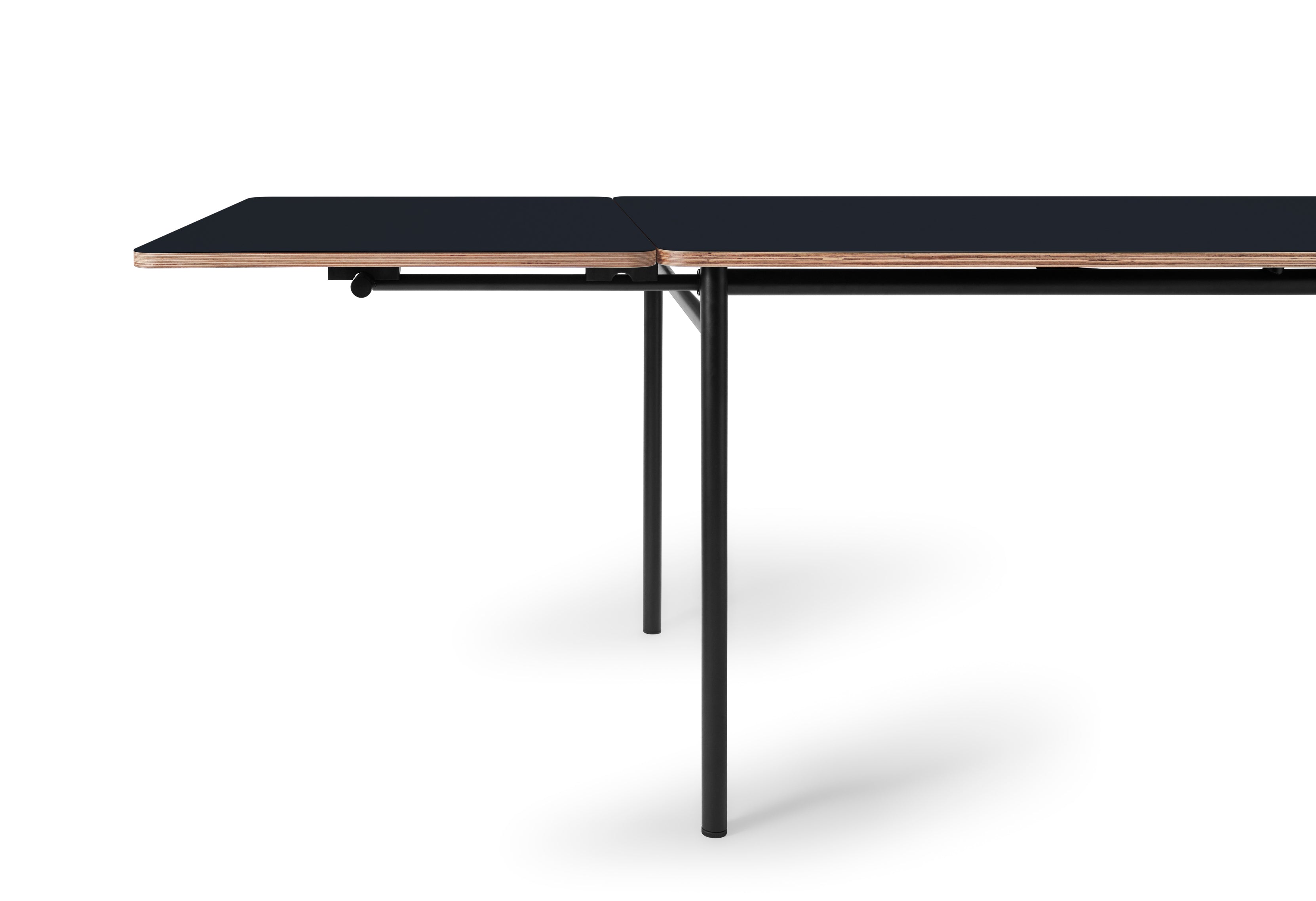 Ausziehbarer Tisch TAFFEL schwarz