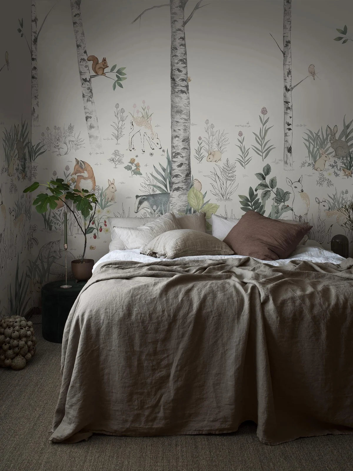 Wandbild für Kinder mit Landschaft des Waldes MAGIC FOREST warmes Weiß