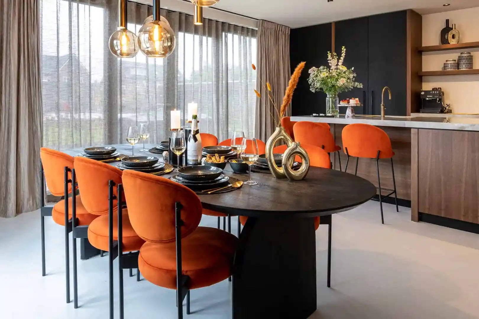 Tisch HUDSON schwarzes Mangoholz