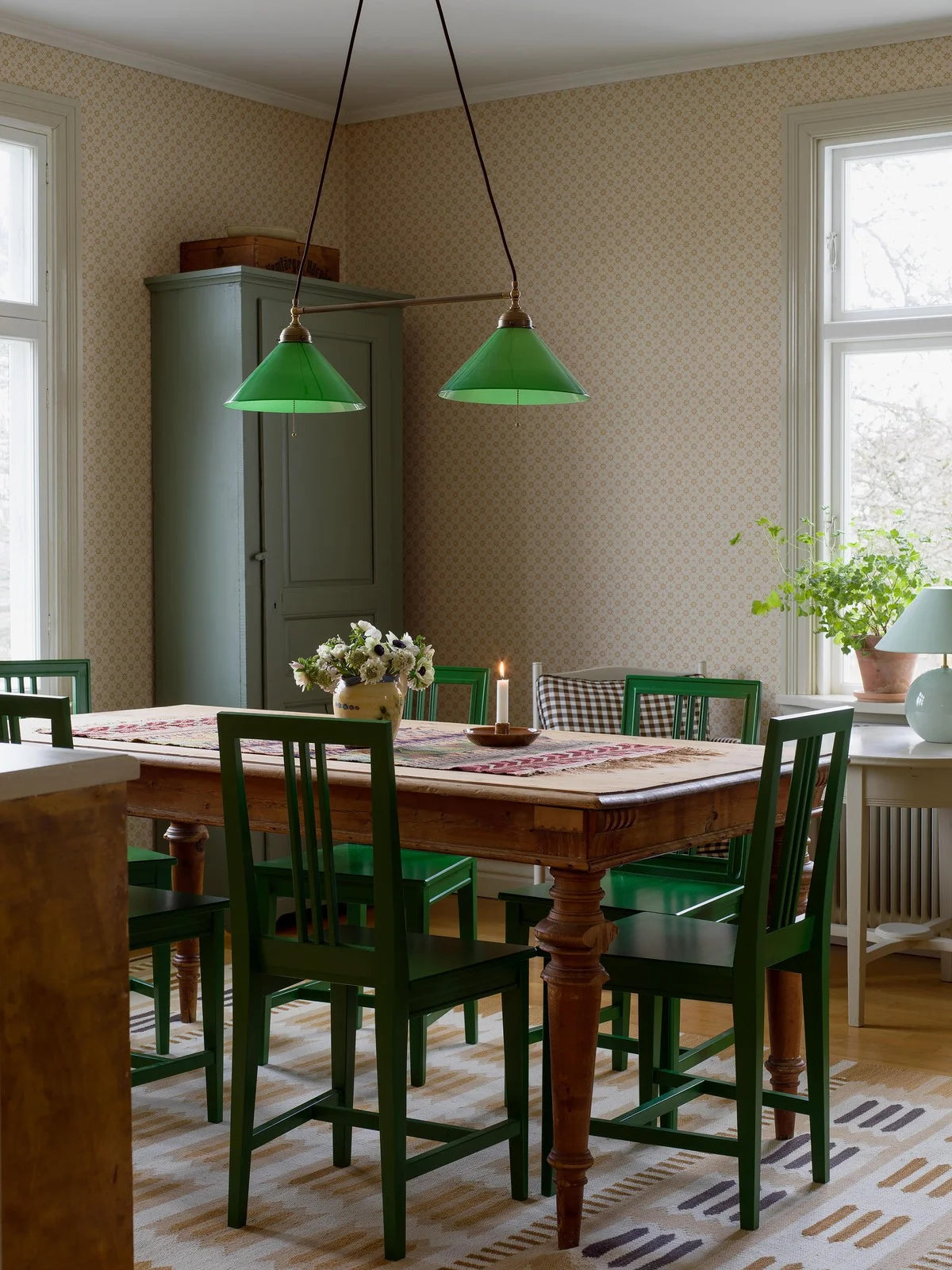 Vlies-Tapete mit geometrischem Muster STELLA in hellbeige mit Gelb