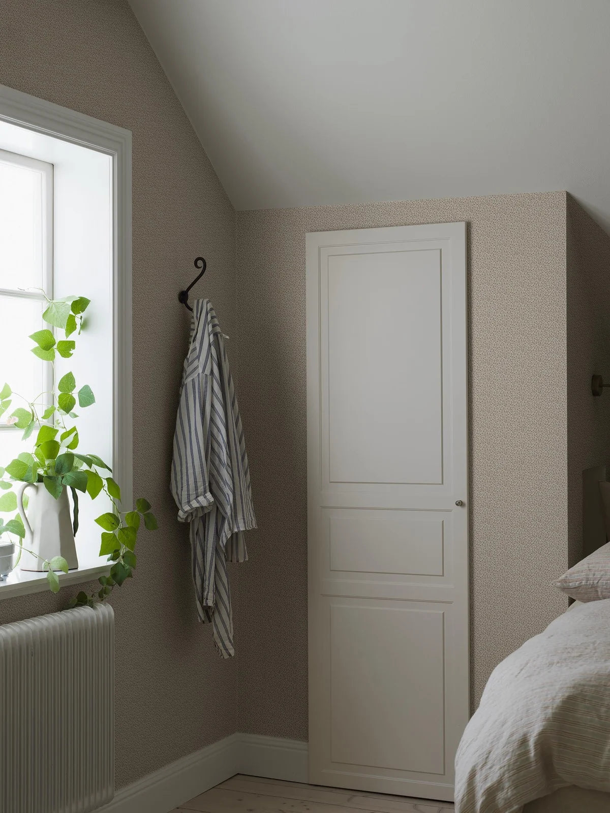 Tapete mit Pflanzenmotiv IDA beige mit Weiß