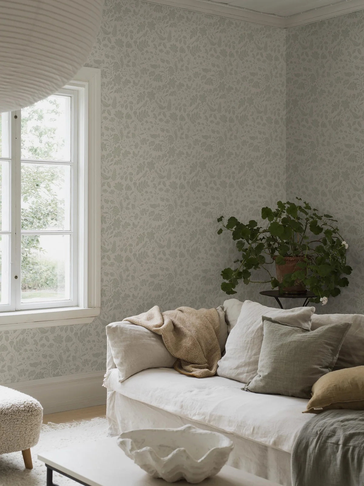 ISIDOR White and Gray Floral and Animal Motif Wallpaper