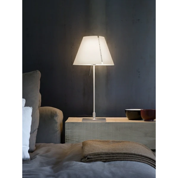 Costanza Grey Tischlampe [Julia] [Amelia SPR]