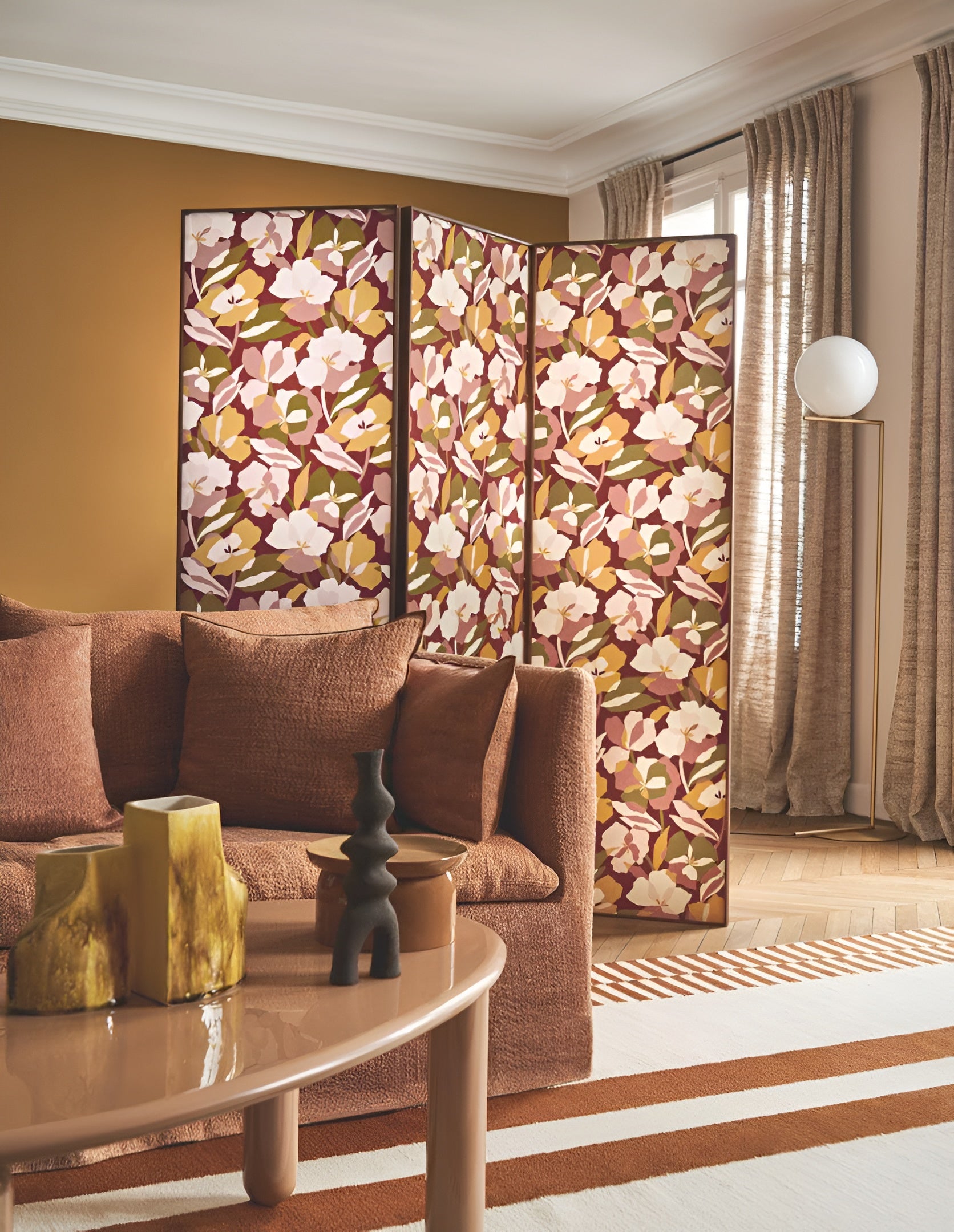 Non-woven wallpaper with a plant motif AMARYLLIS - GRENAT/BLUSH burgundy with pink