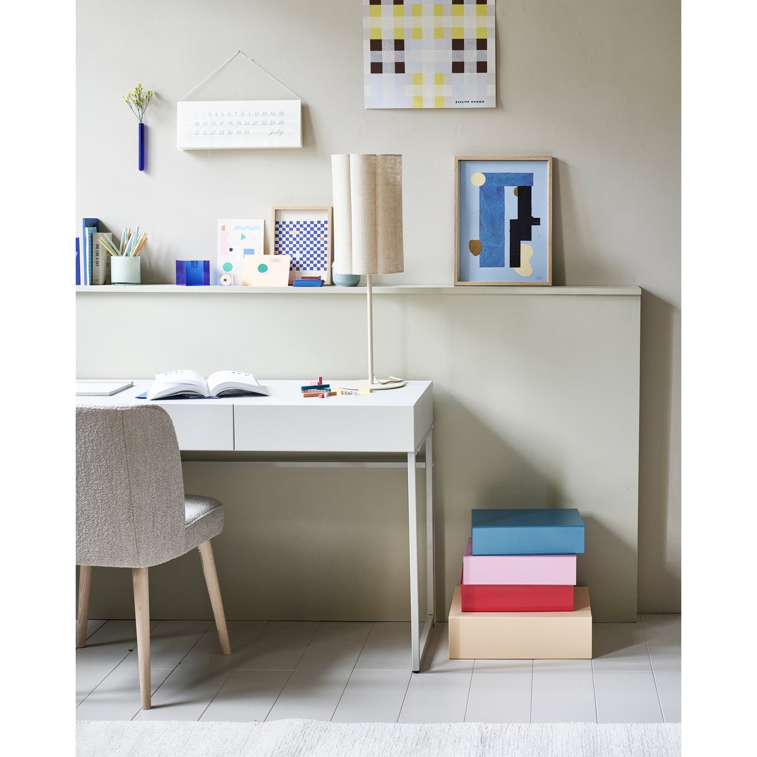 FORCE light gray bouclé chair [Amelia]