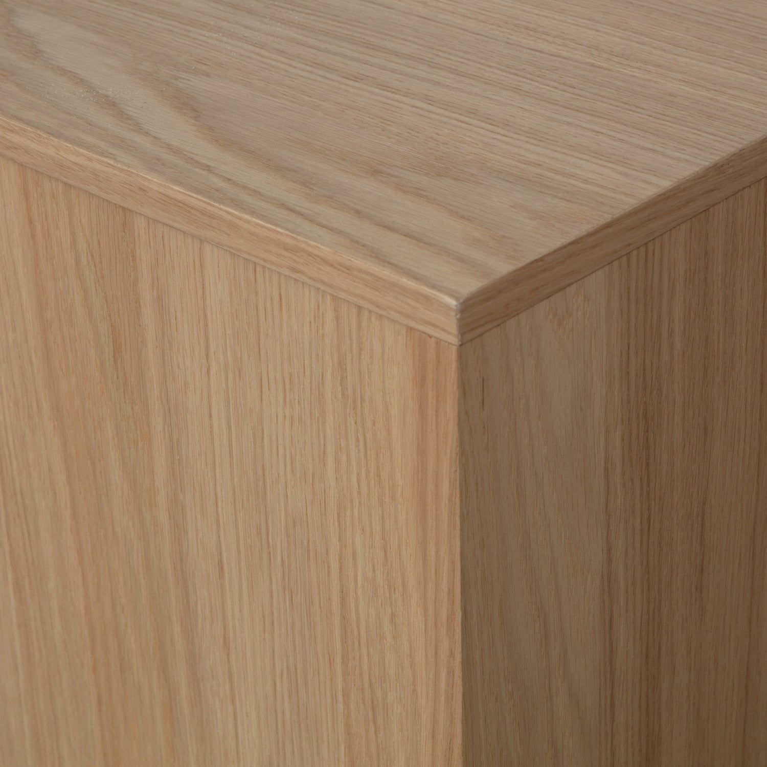Single Cabinet MODULAIR oak veneer