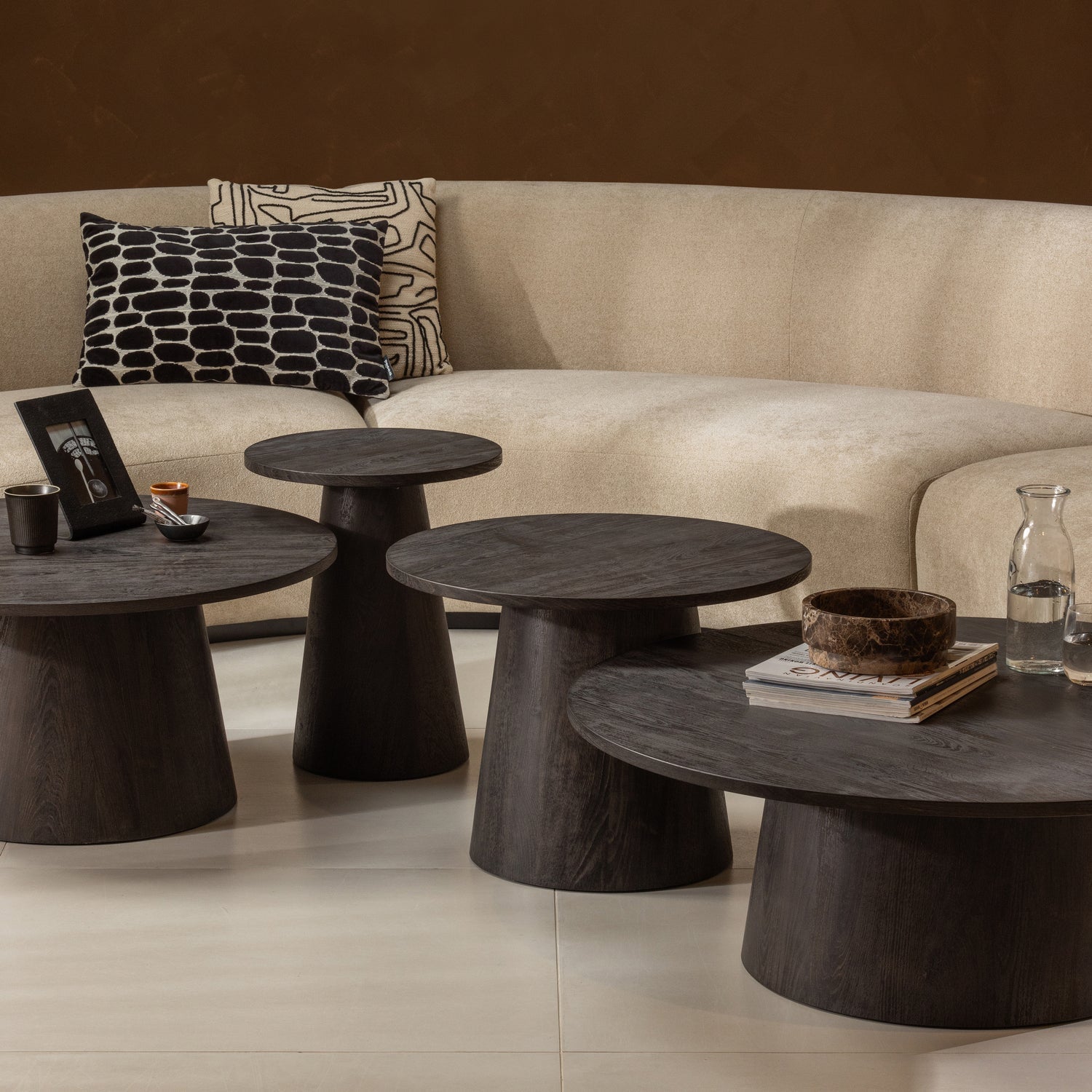 Maan brown coffee table