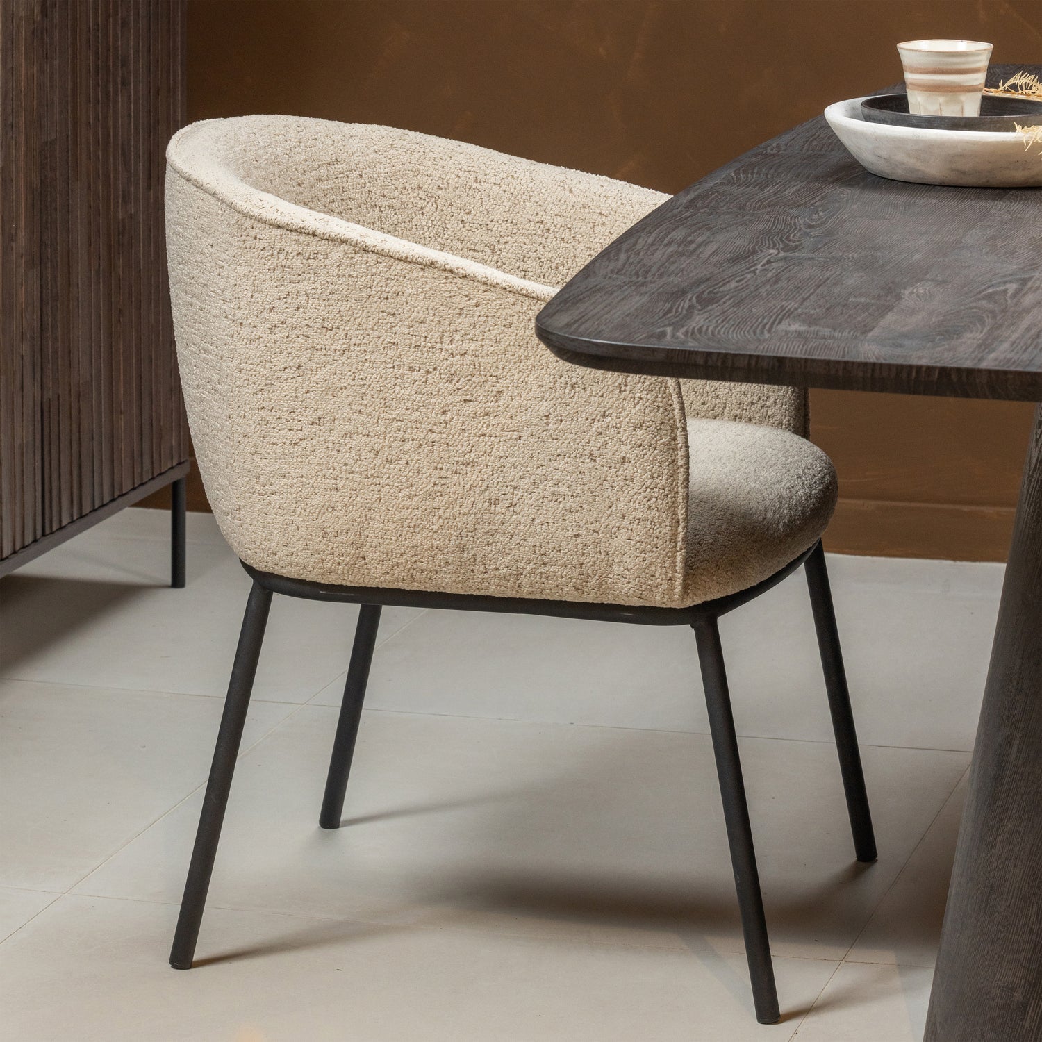 Leon beige chair