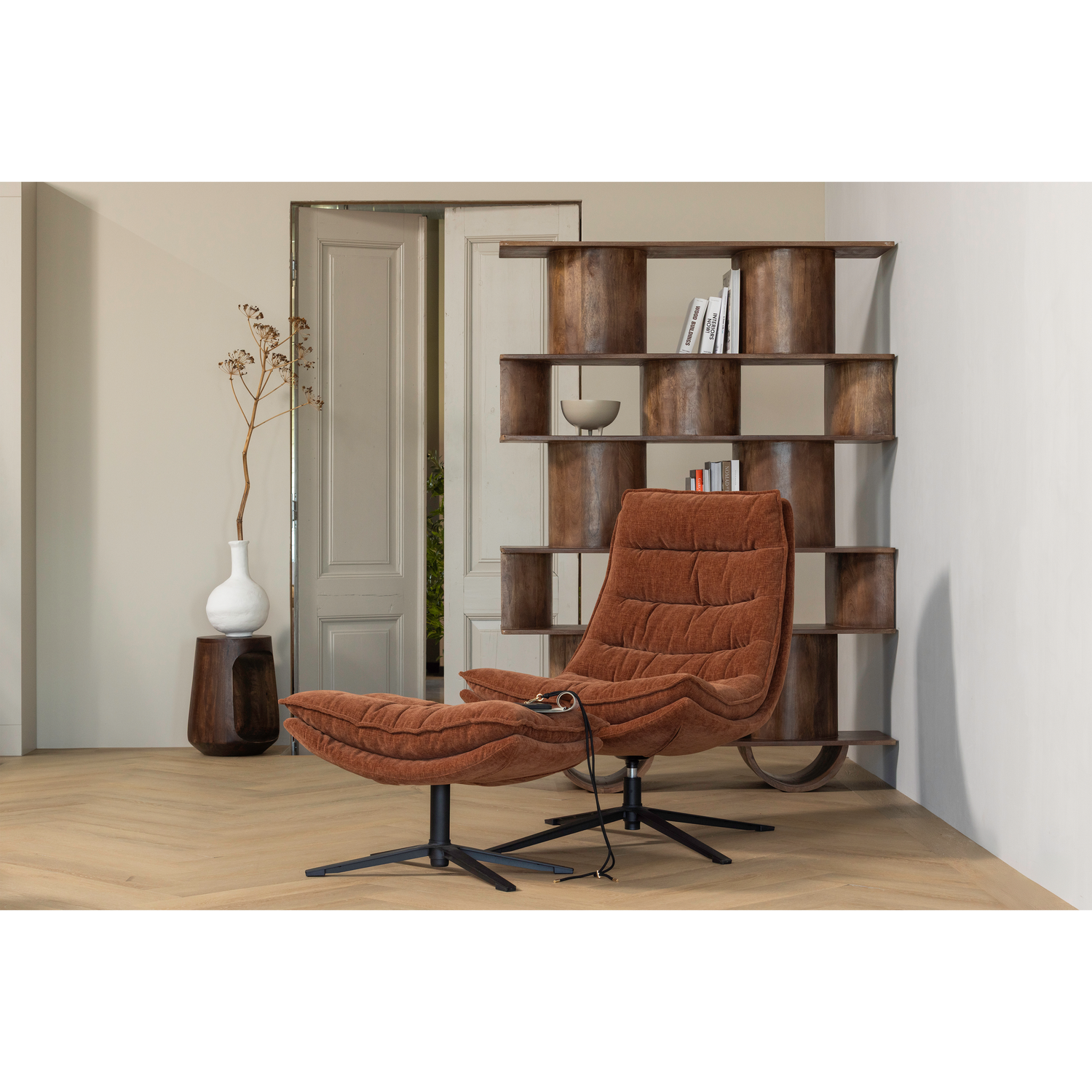KUBE Brown Swivel Armchair with Footrest