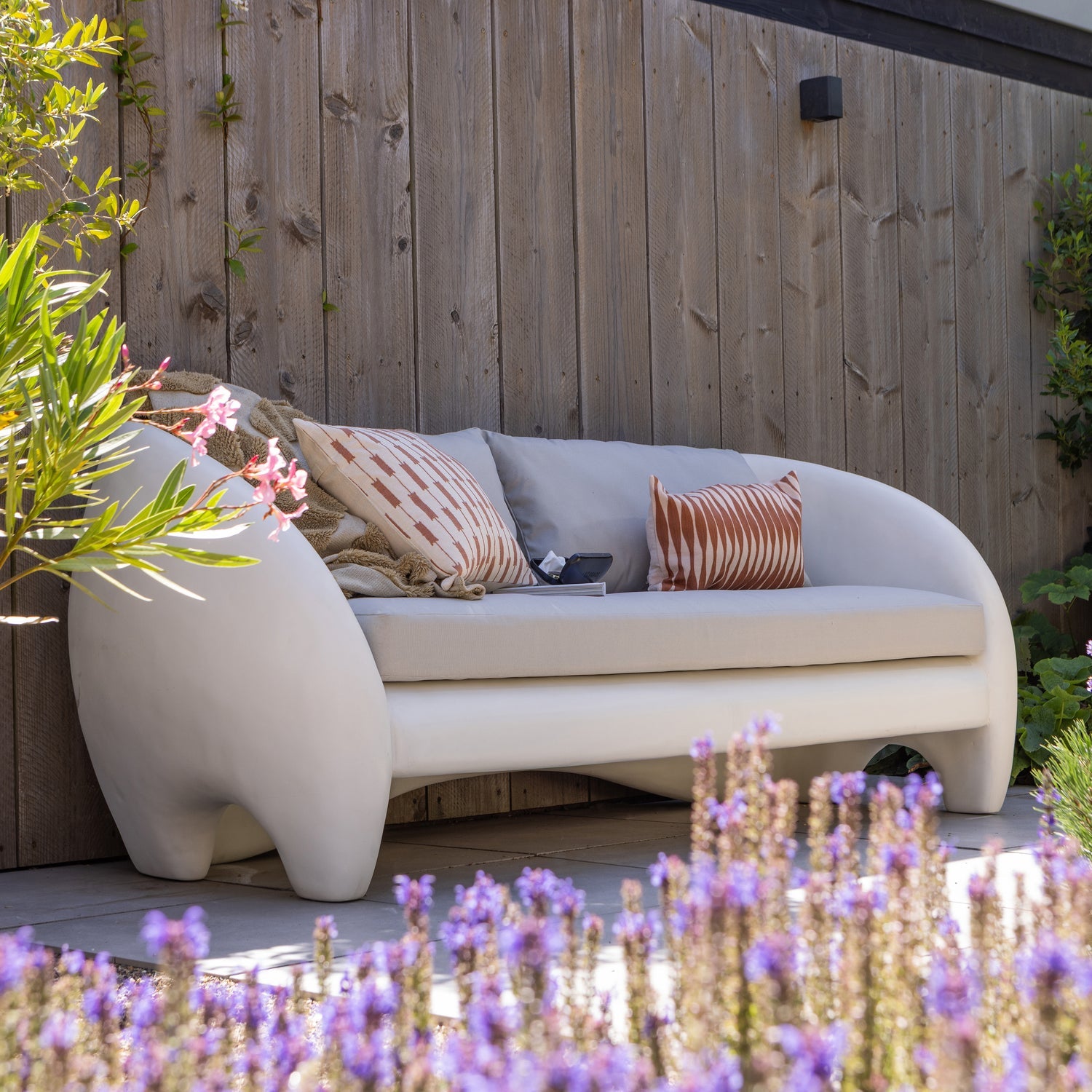 VIALE Beige 2-Seater Garden Sofa