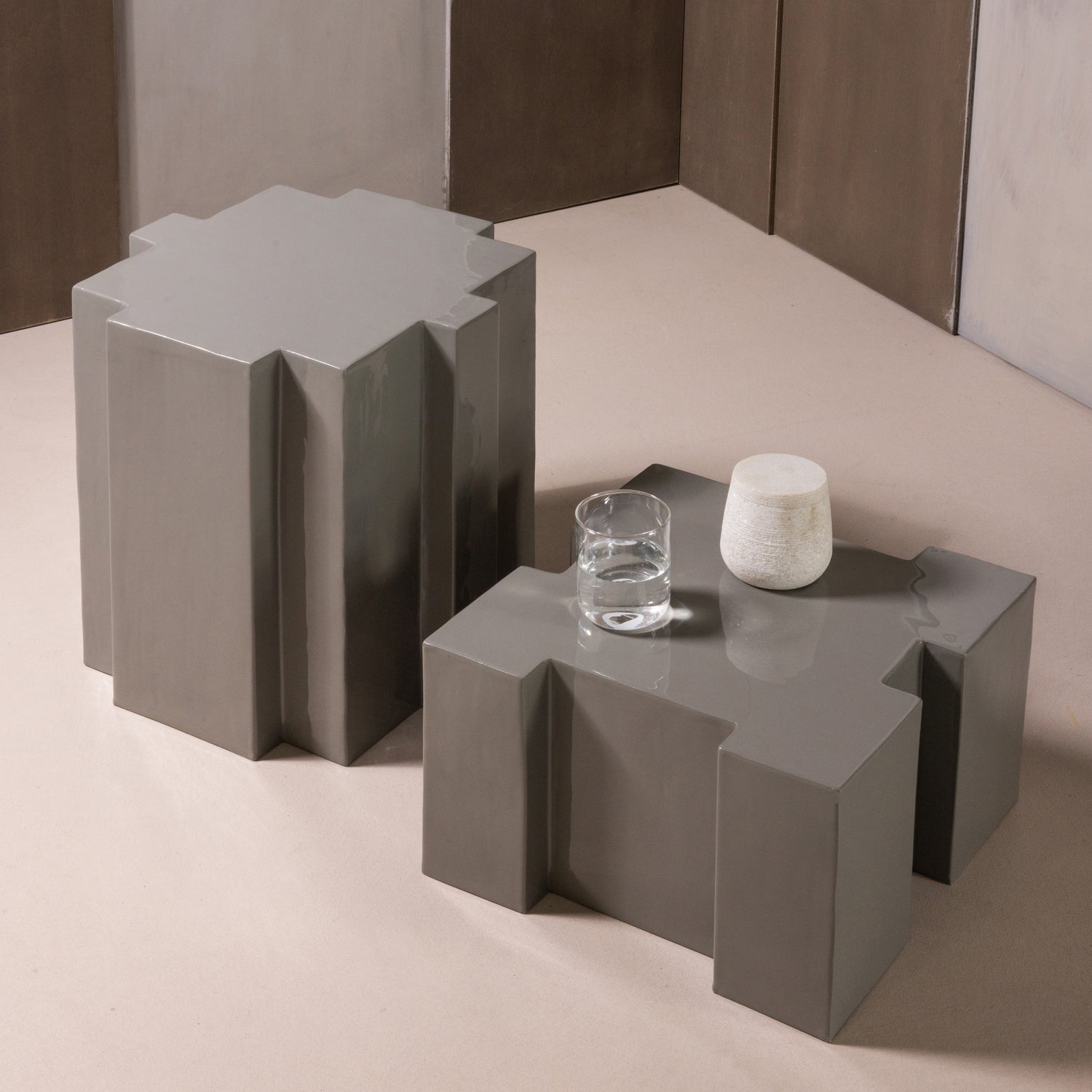 JASMIR Gray Table Set