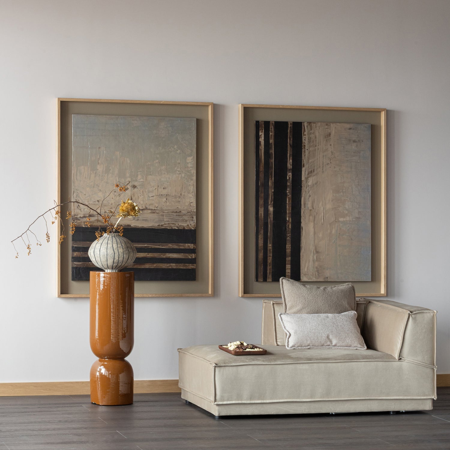 TOVAL Honey Plant Stand