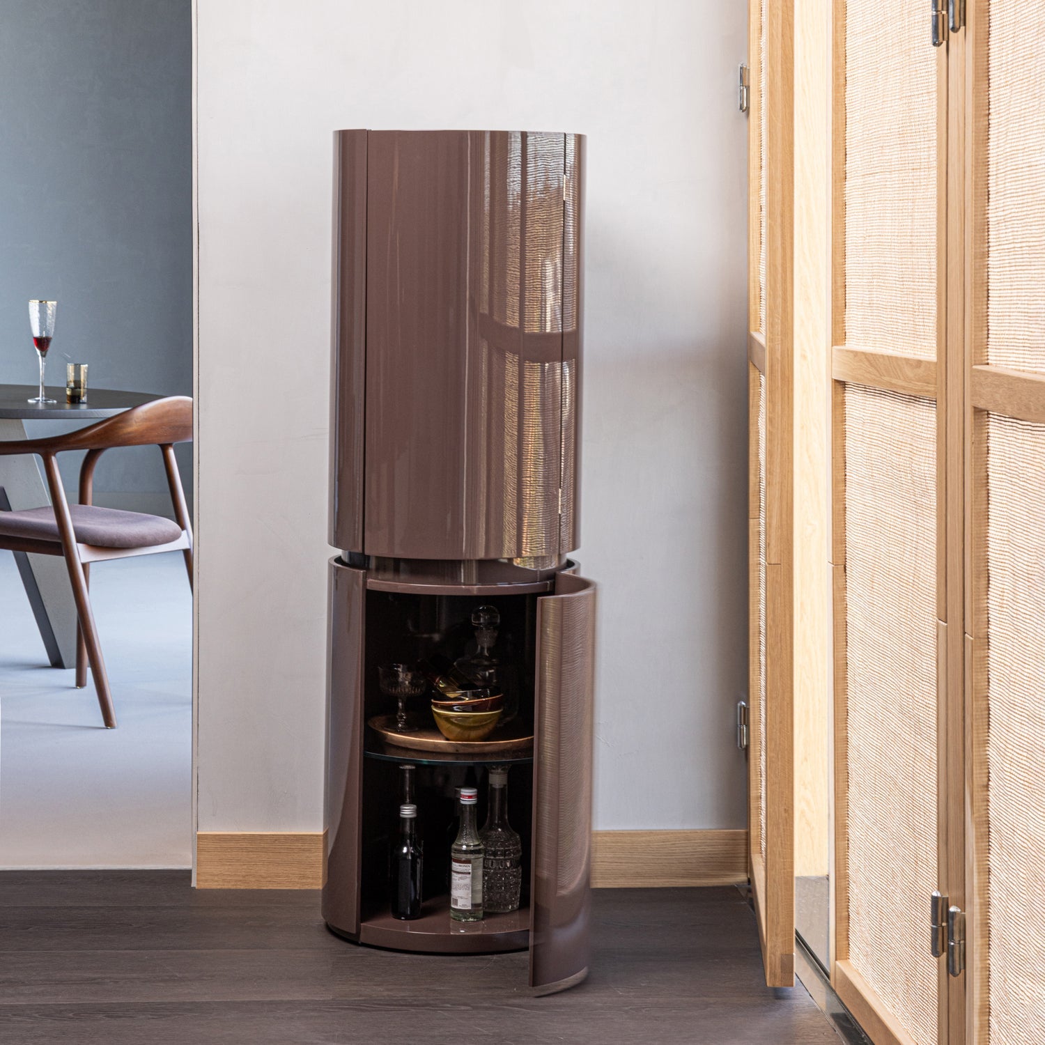 2-türige SERA Schrank braun