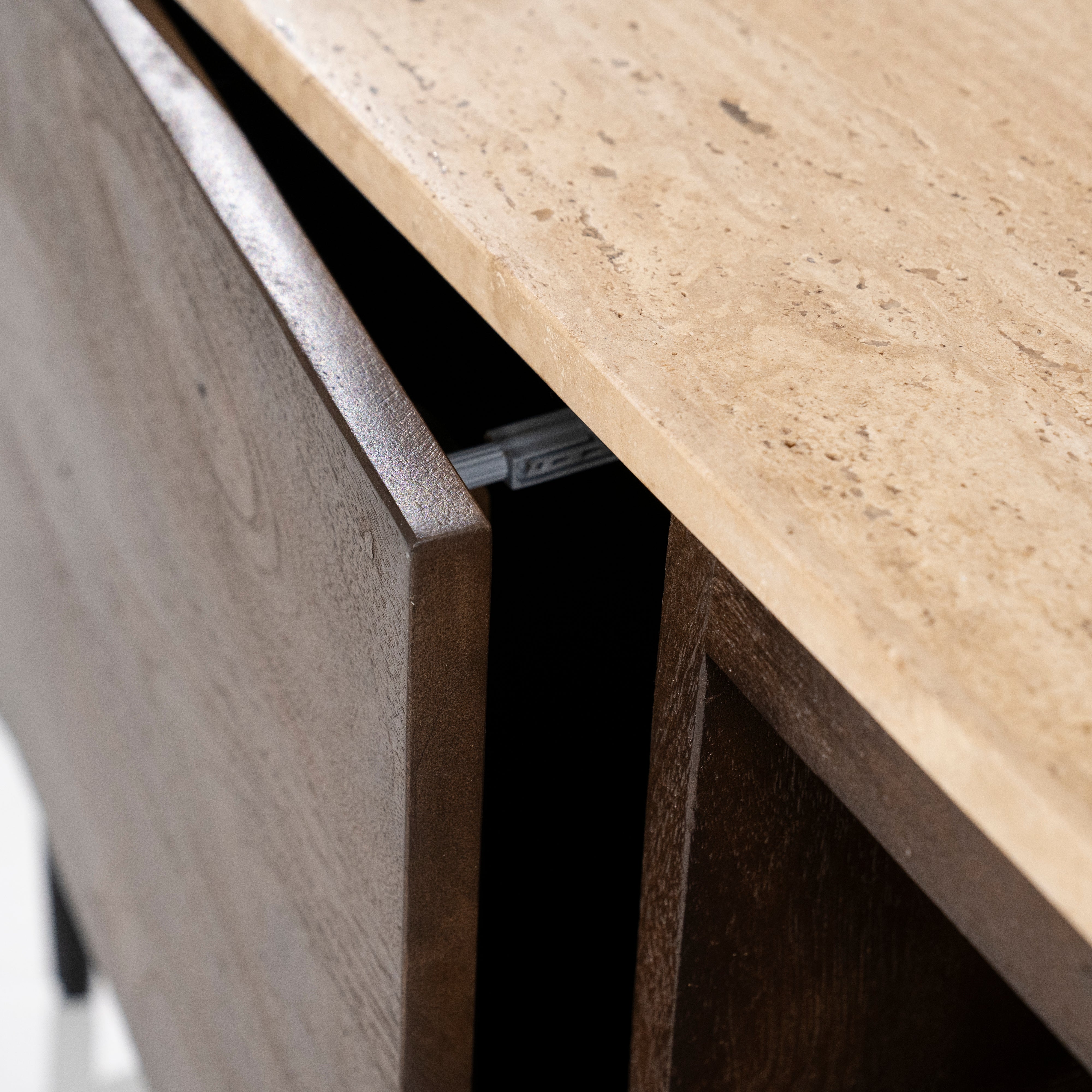 RTV Cabinet LIO brown mango wood with travertine