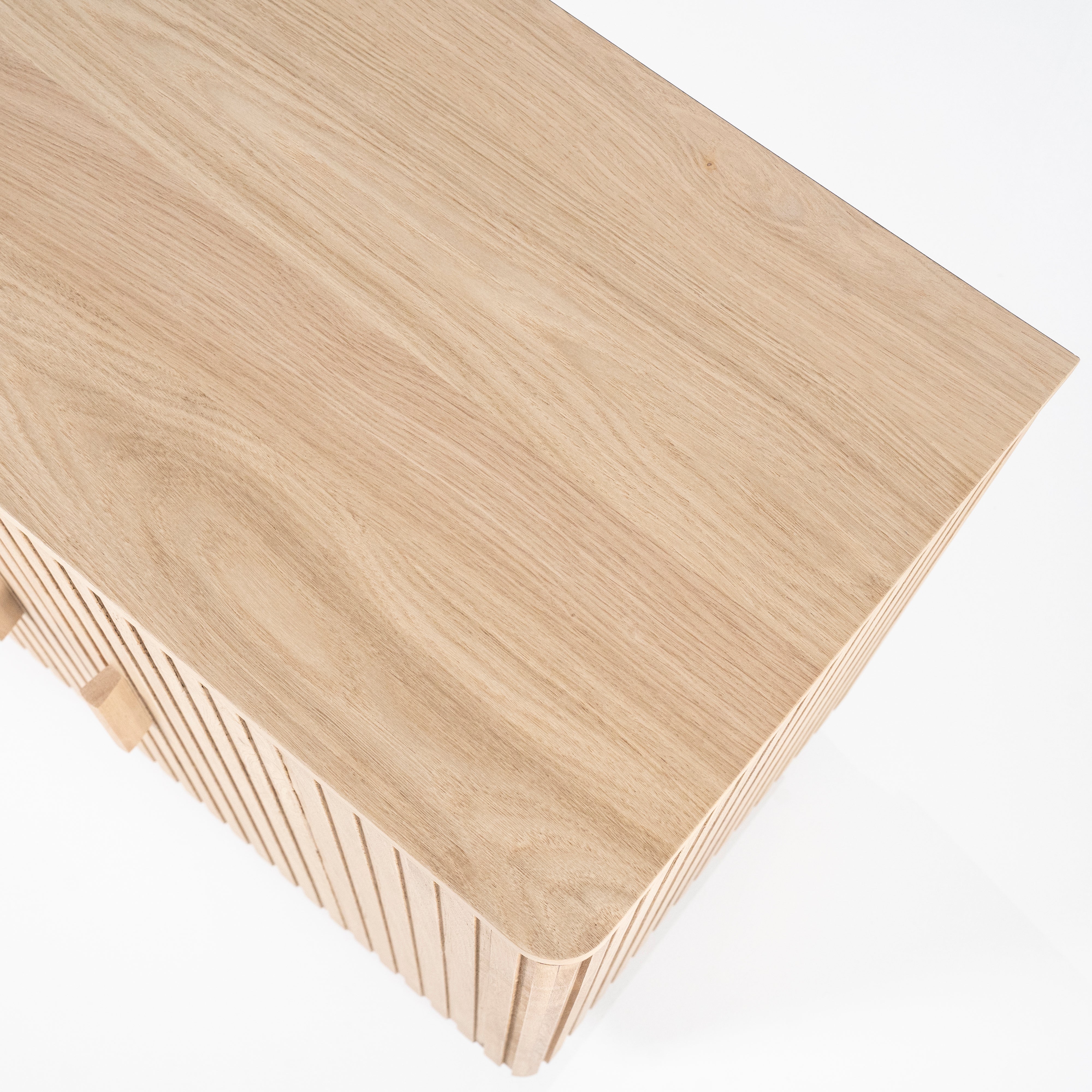 ROSENBORG oak wood chest of drawers