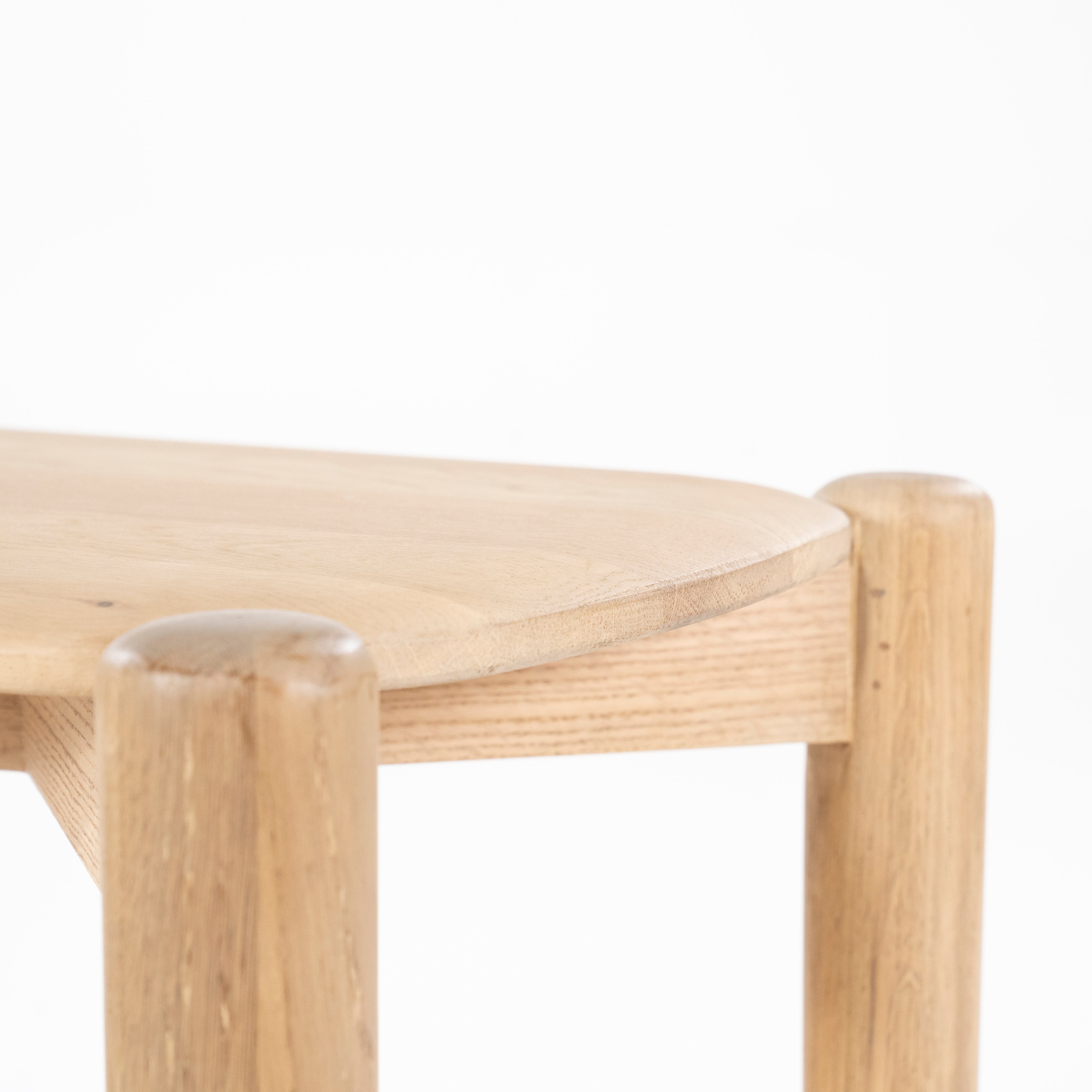 SELBU Console oak wood