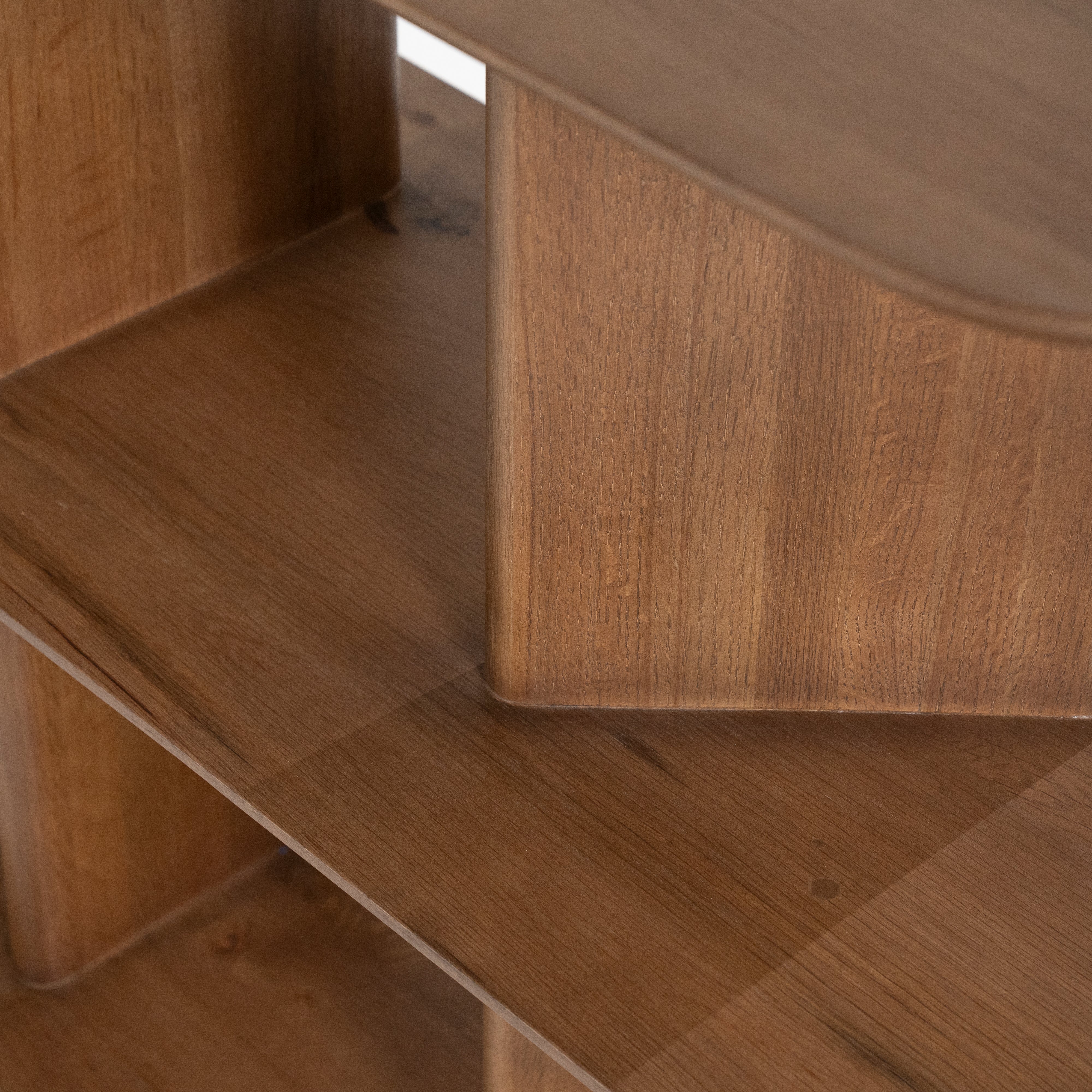 Low shelf TY dark oak wood